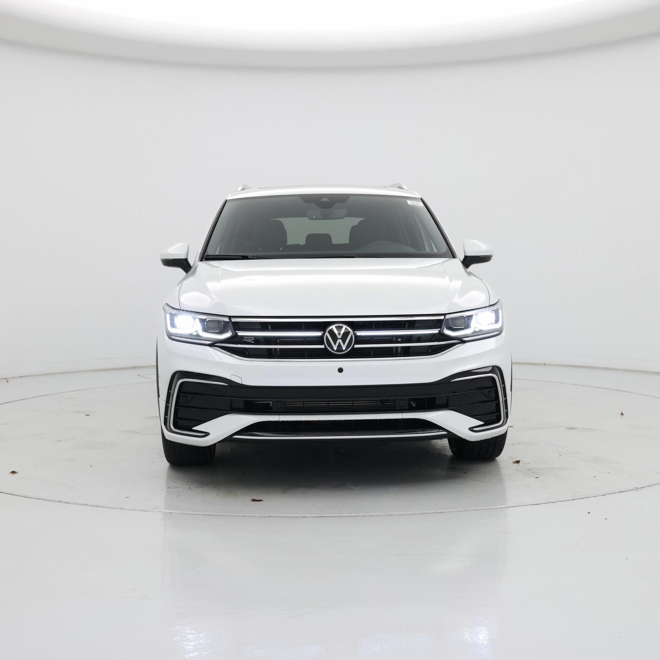 Thumbnail: 2024 Volkswagen Tiguan - 5