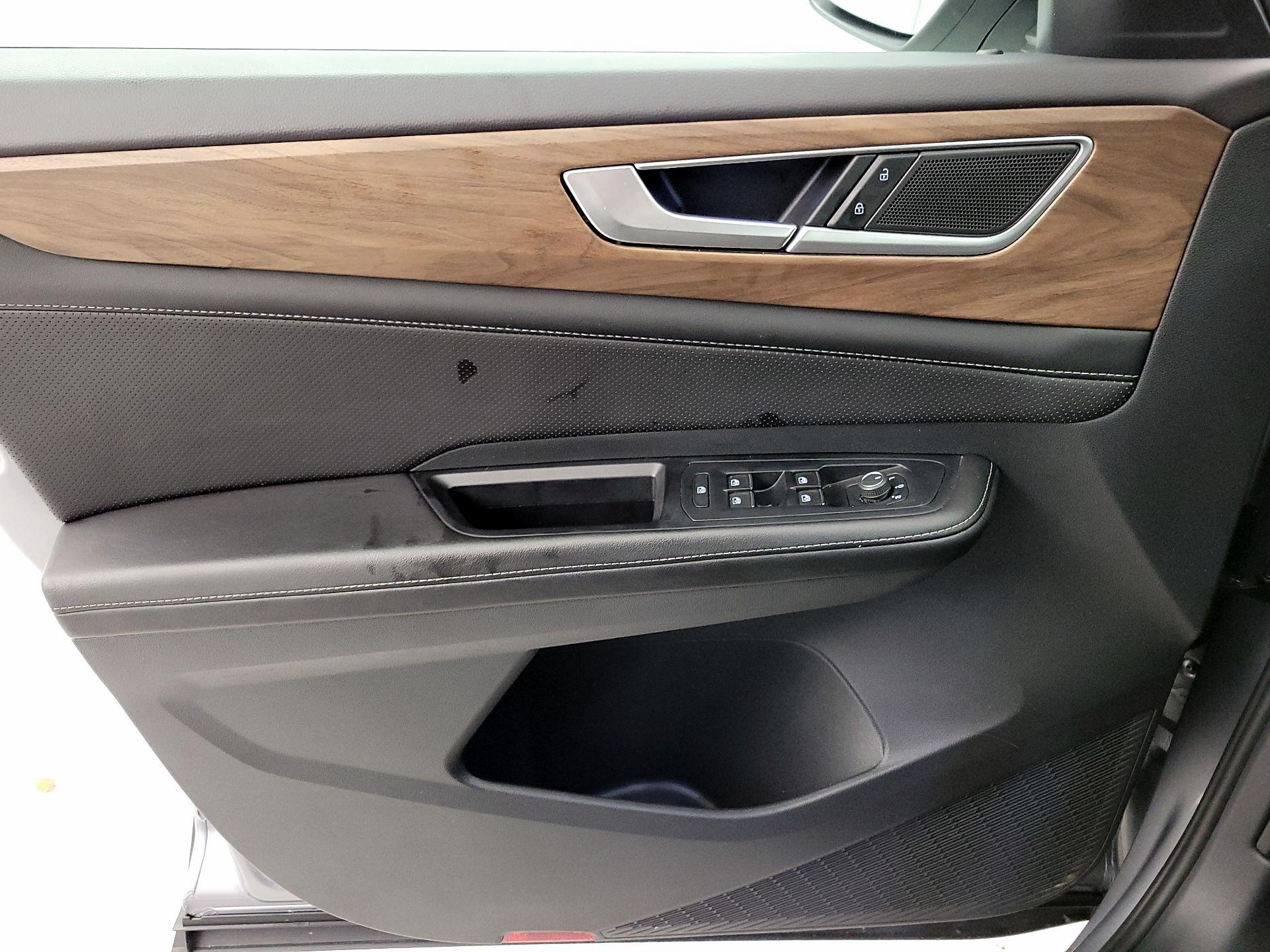 Thumbnail: 2025 Volkswagen Atlas - 12