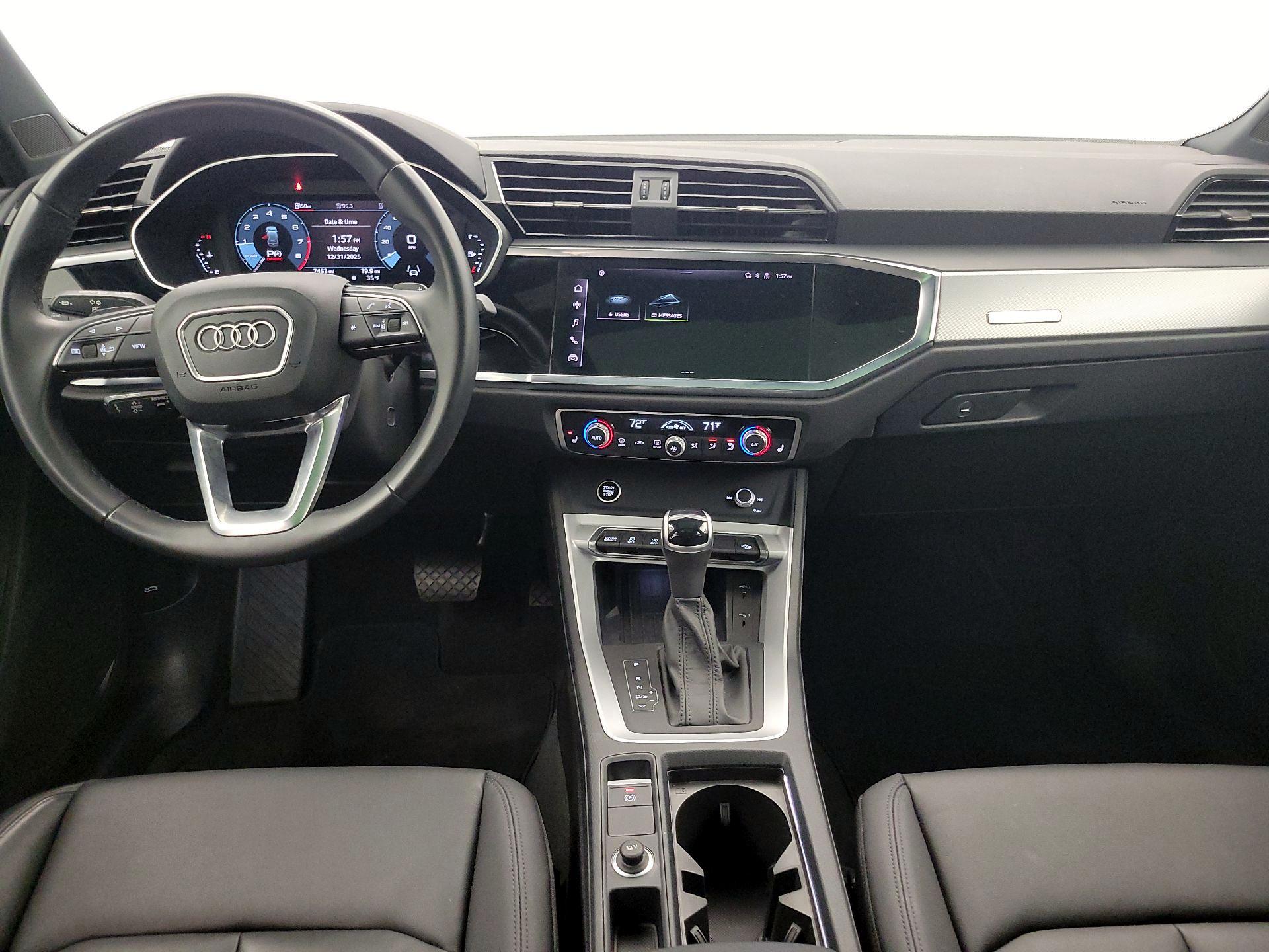 Thumbnail: 2024 Audi Q3 - 9