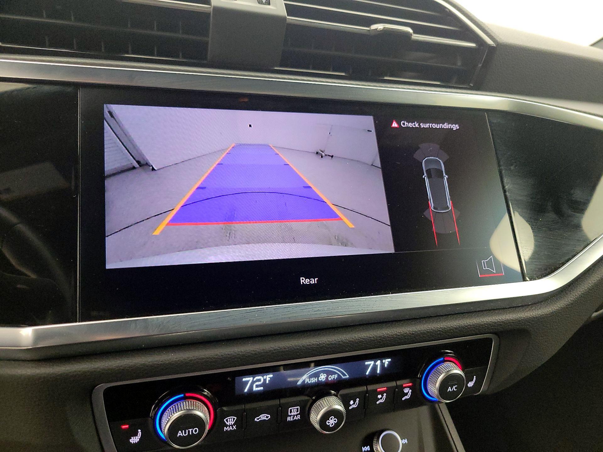 Thumbnail: 2024 Audi Q3 - 14