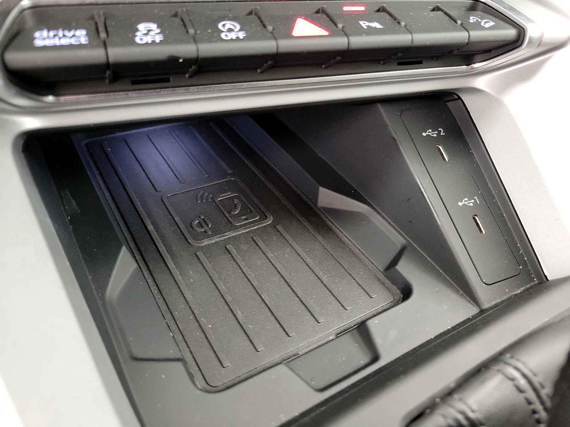 Thumbnail: 2024 Audi Q3 - 18