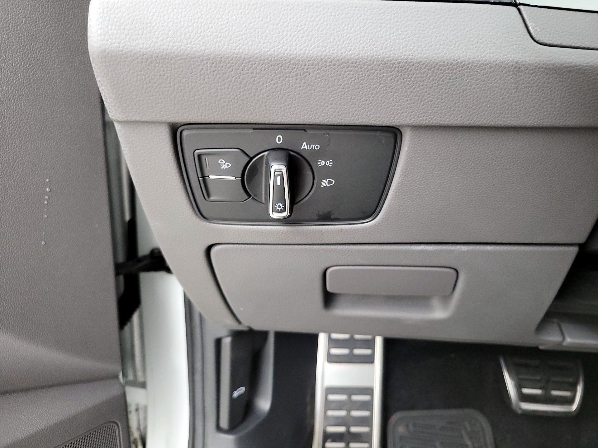 Thumbnail: 2023 Volkswagen Arteon - 13