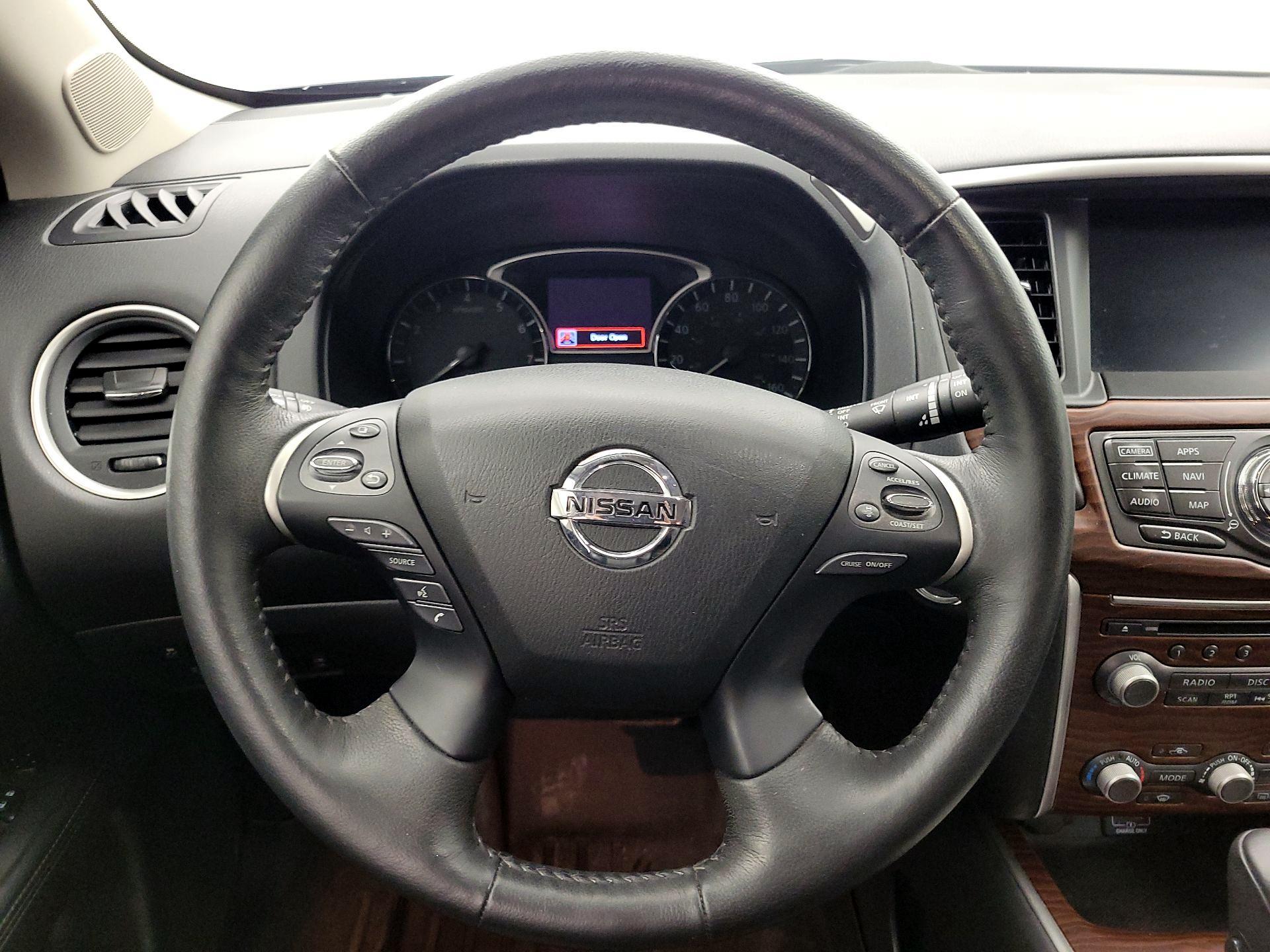 Thumbnail: 2020 Nissan Pathfinder - 10