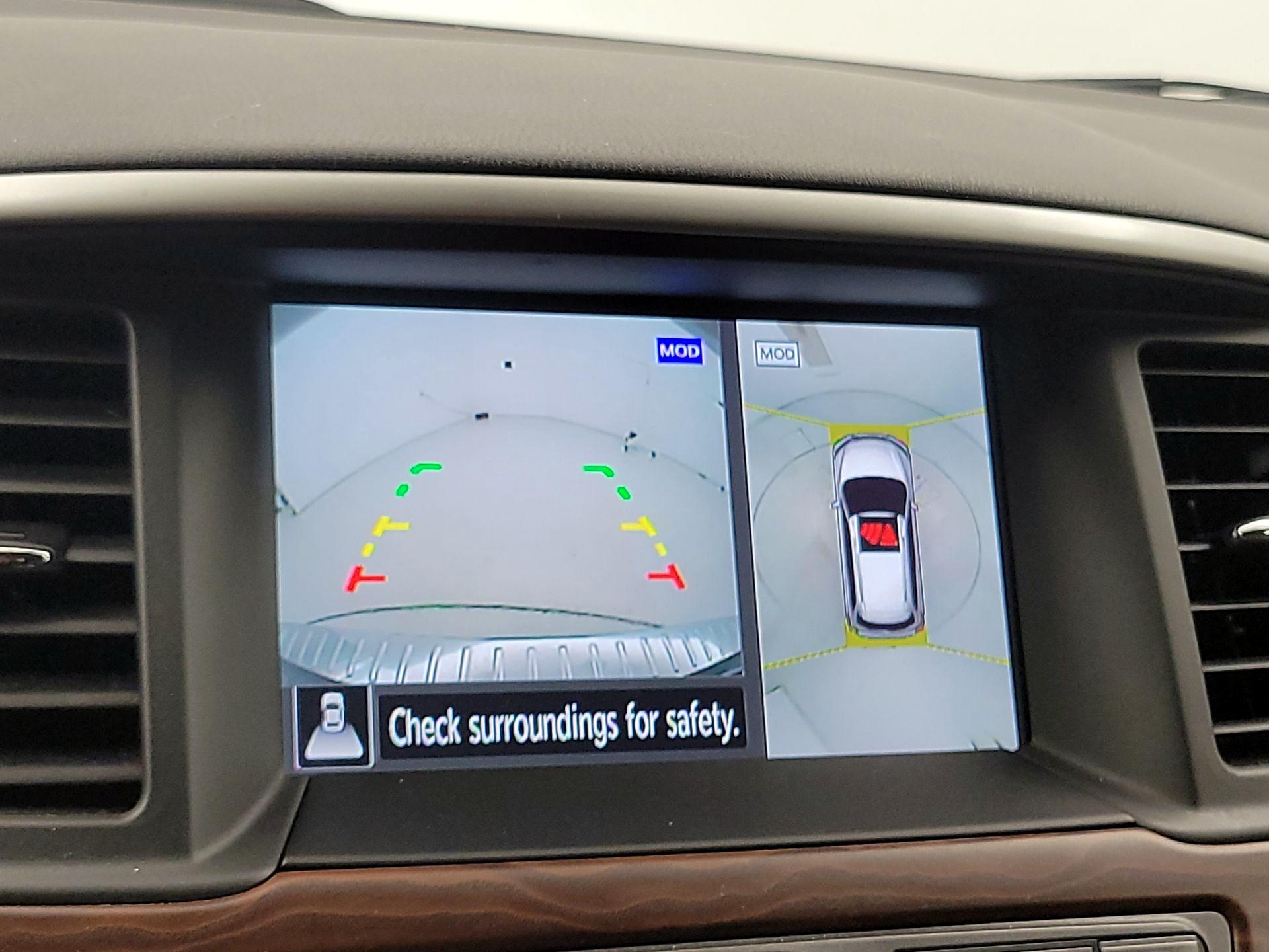 Thumbnail: 2020 Nissan Pathfinder - 15