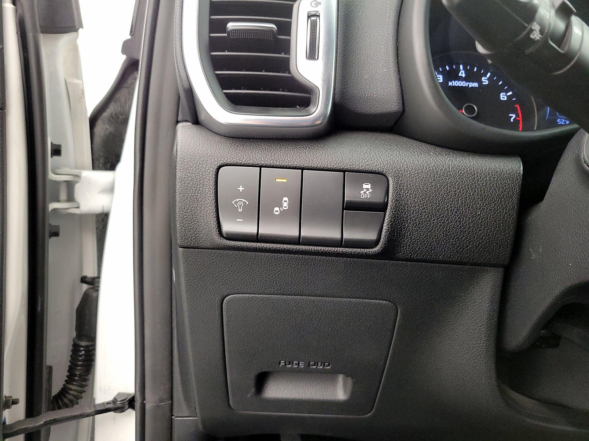 Thumbnail: 2019 Kia Sportage - 13