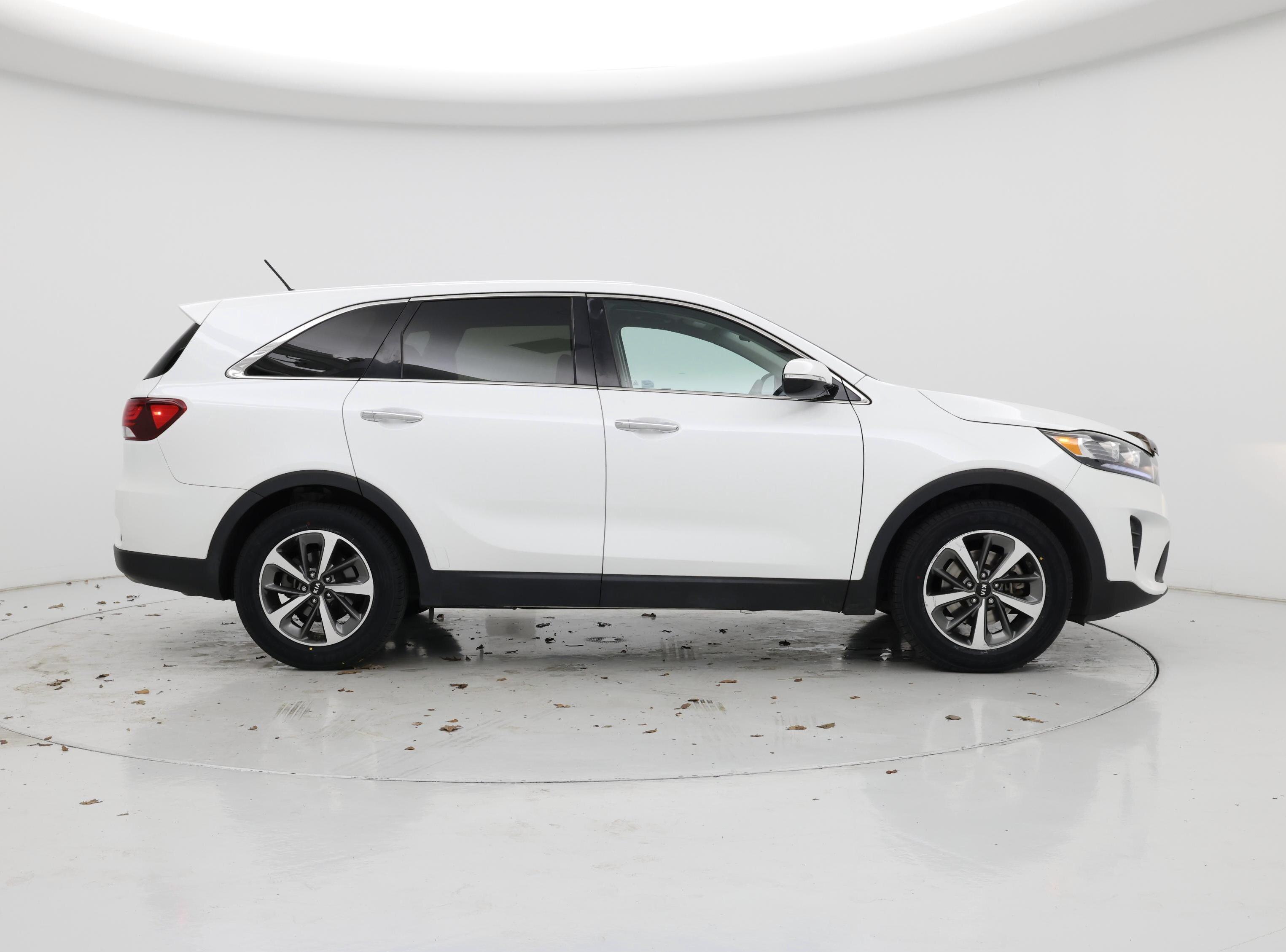 Thumbnail: 2020 Kia Sorento - 7