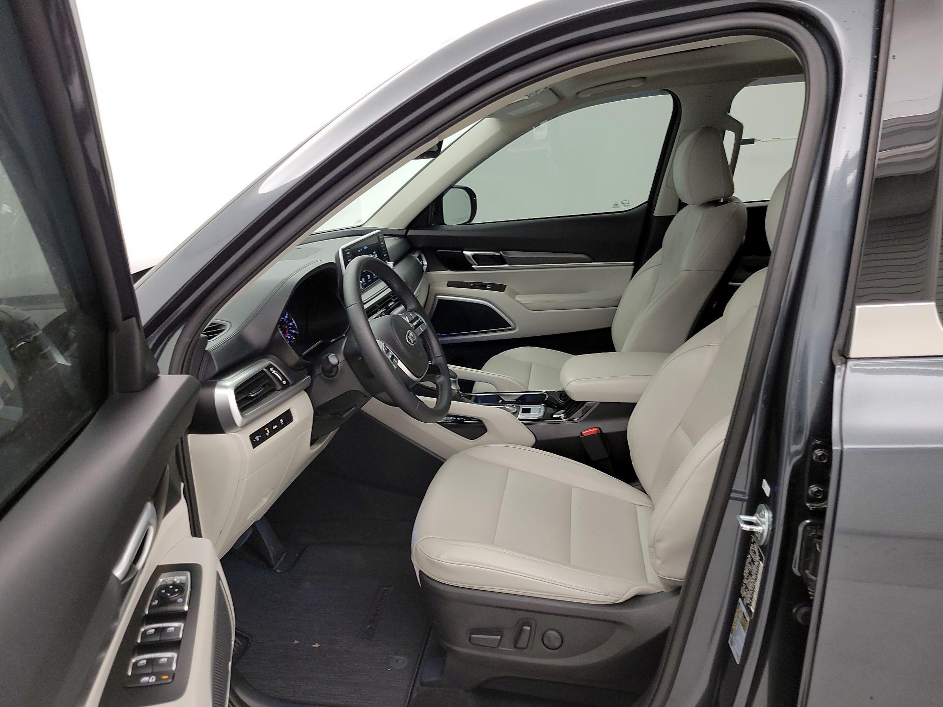 Thumbnail: 2020 Kia Telluride - 11