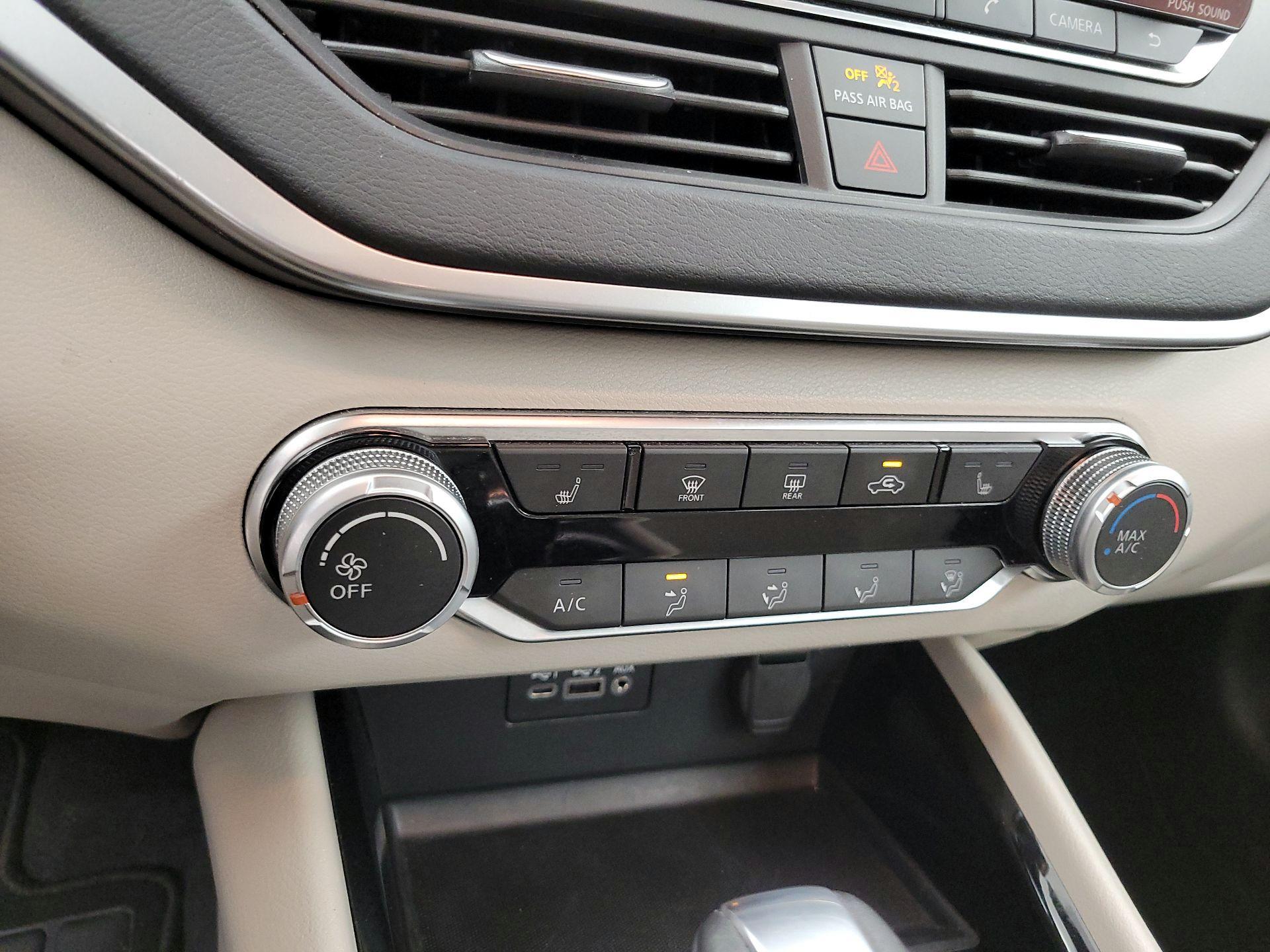 Thumbnail: 2022 Nissan Altima - 16