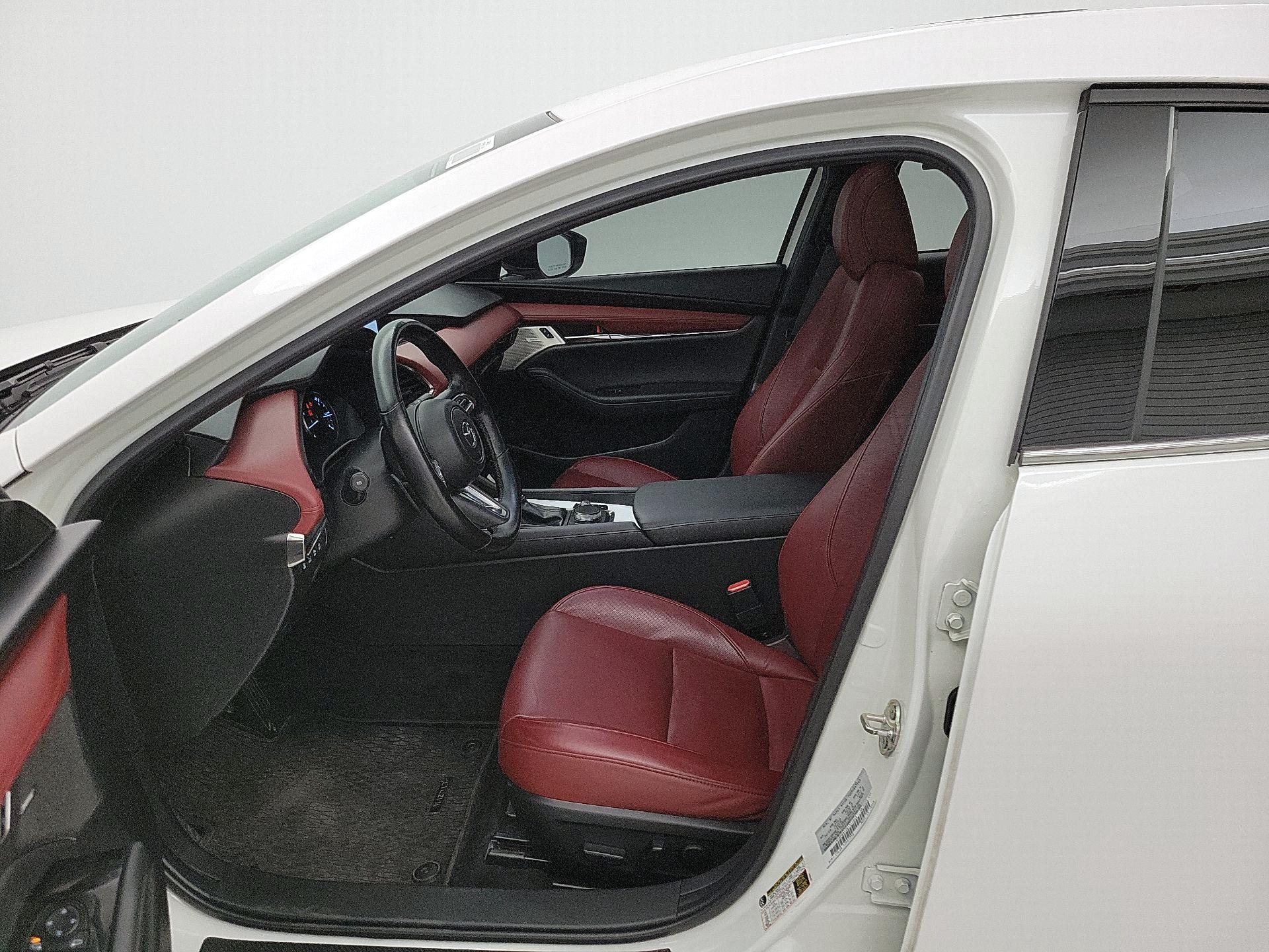 Thumbnail: 2022 Mazda Mazda3 - 11