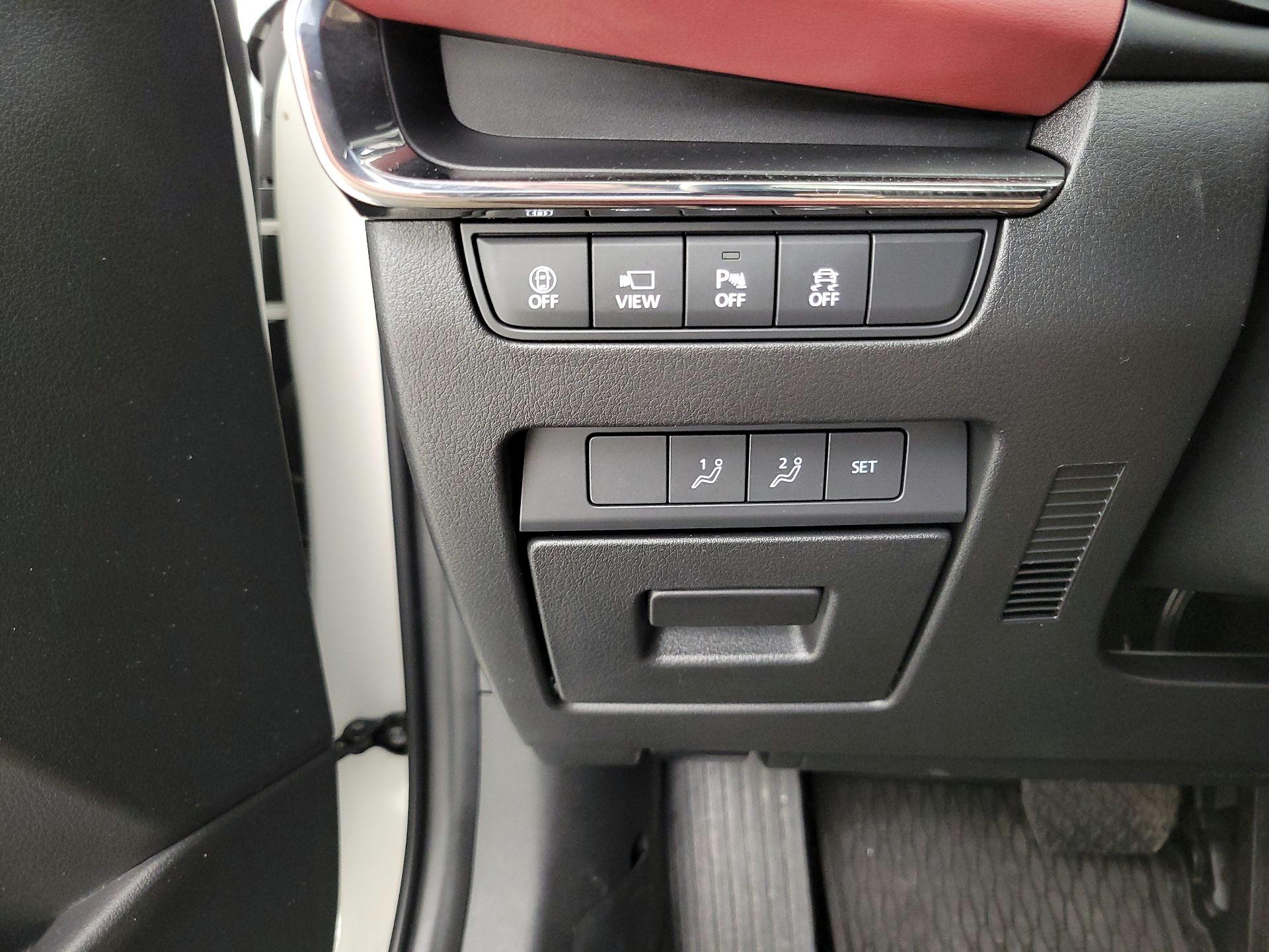 Thumbnail: 2022 Mazda Mazda3 - 13