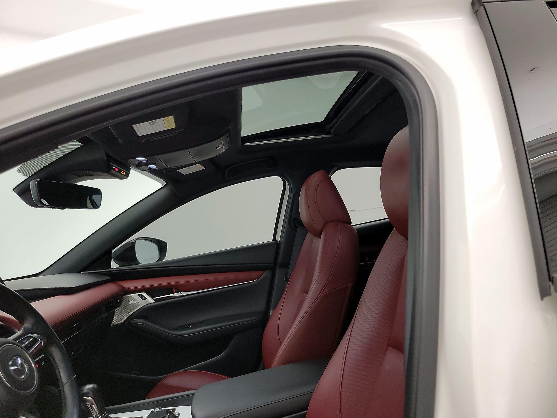 Thumbnail: 2022 Mazda Mazda3 - 20