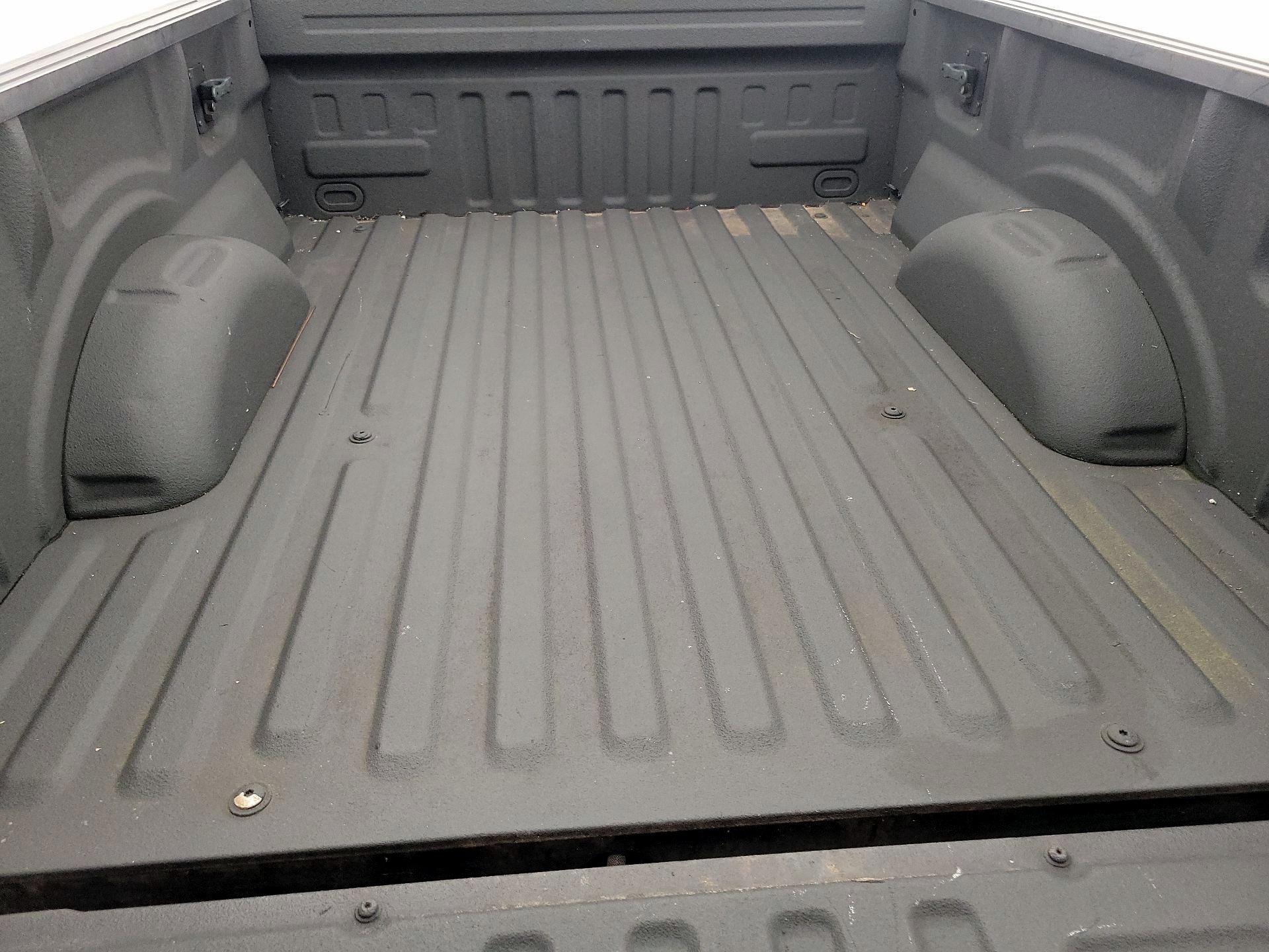 Thumbnail: 2015 Ford F-150 - 20