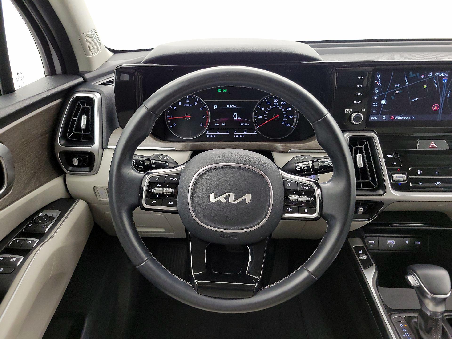 Thumbnail: 2022 Kia Sorento - 10