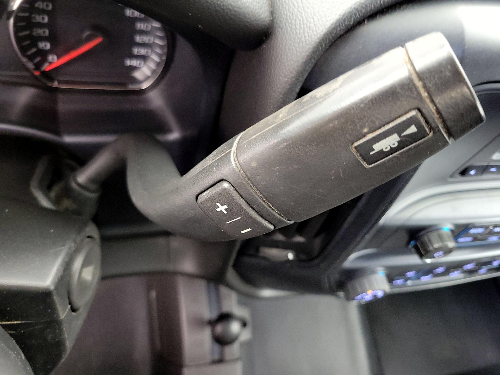 Thumbnail: 2017 Chevrolet Silverado 2500 - 17