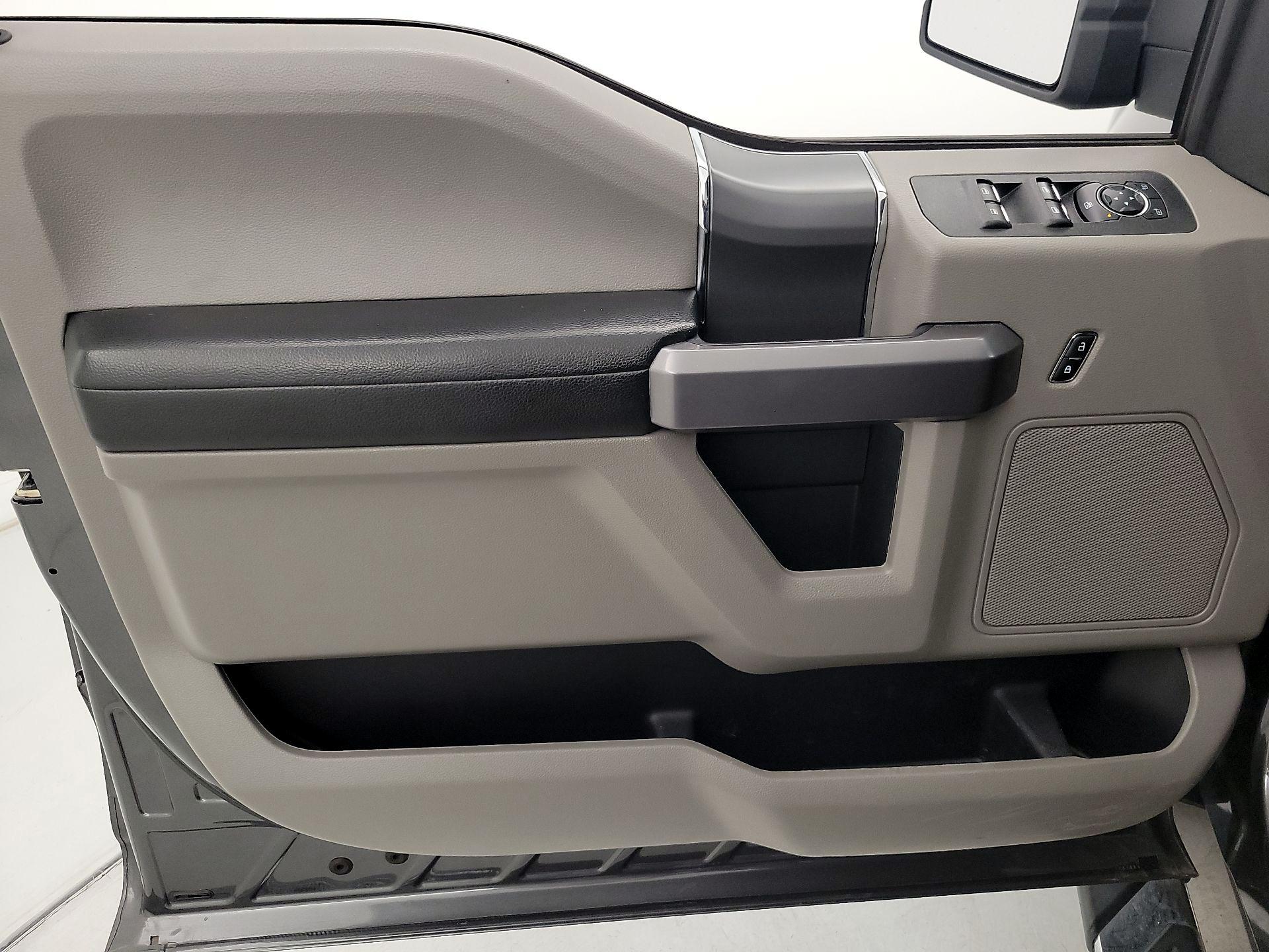 Thumbnail: 2019 Ford F-150 - 12