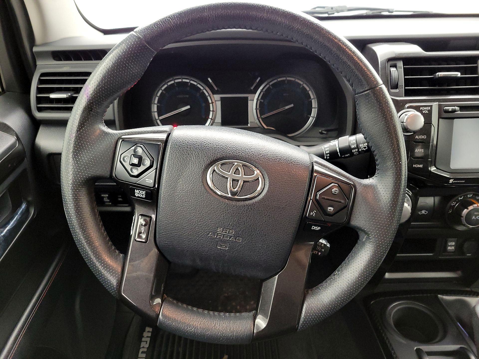 Thumbnail: 2019 Toyota 4Runner - 10