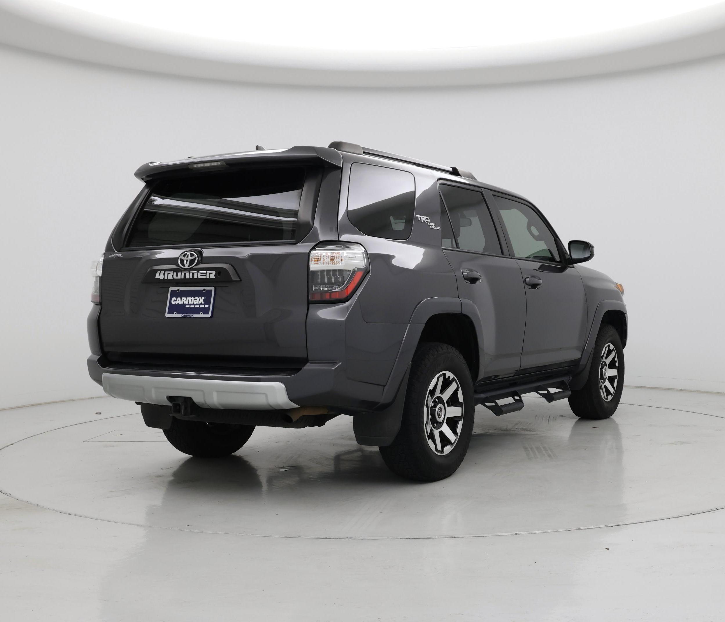 Thumbnail: 2019 Toyota 4Runner - 8