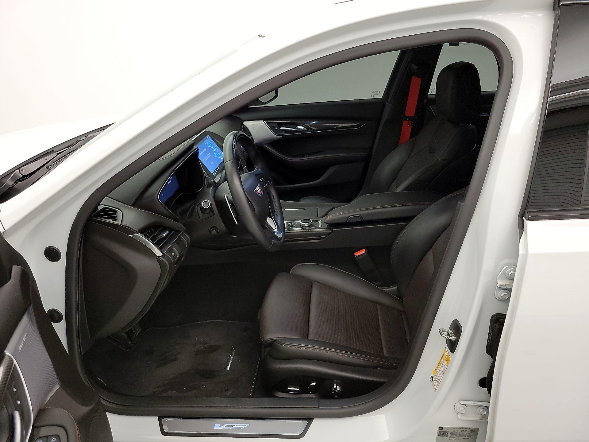 Thumbnail: 2023 Cadillac CT5 - 11