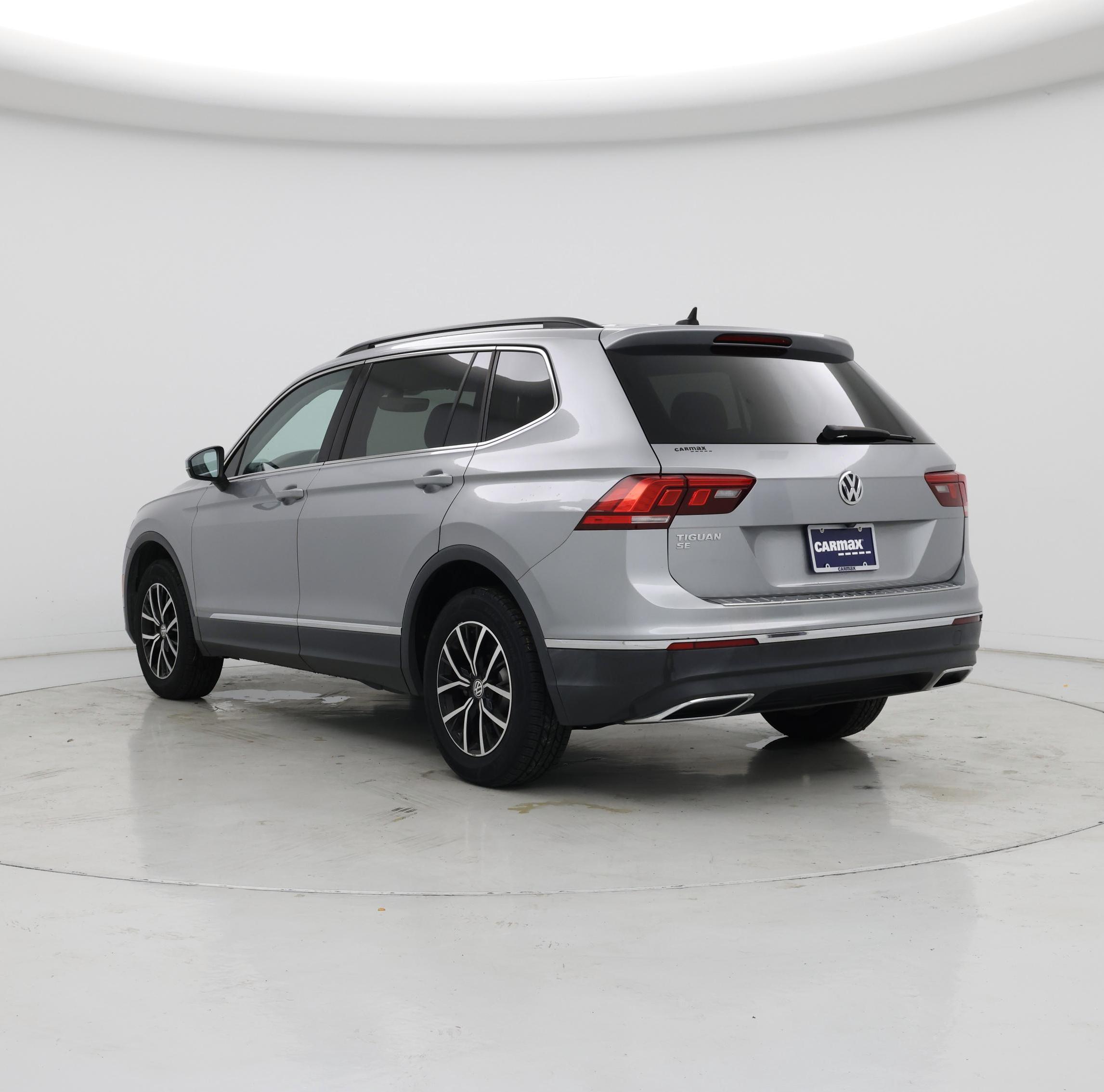 Thumbnail: 2021 Volkswagen Tiguan - 2