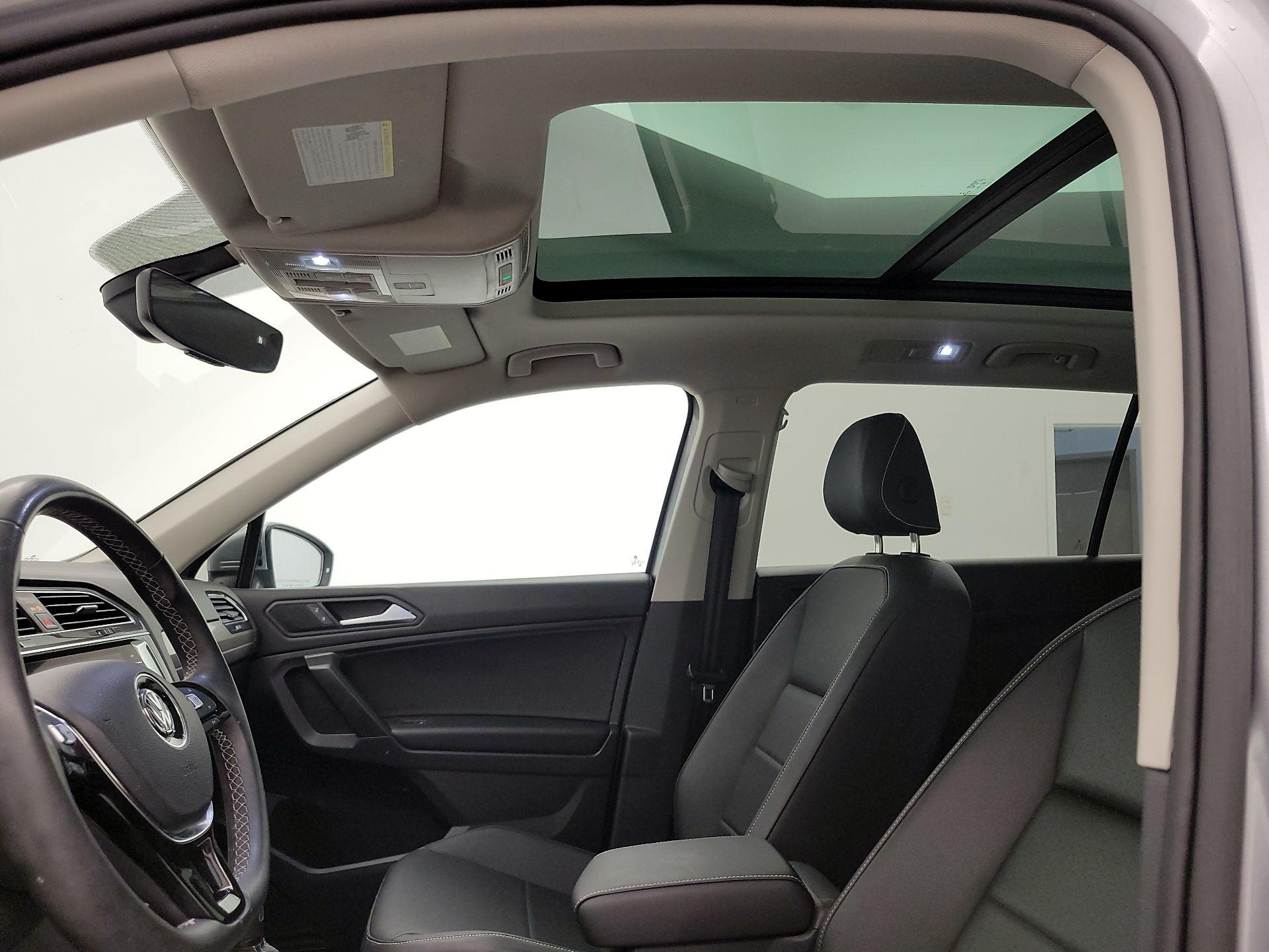 Thumbnail: 2021 Volkswagen Tiguan - 19