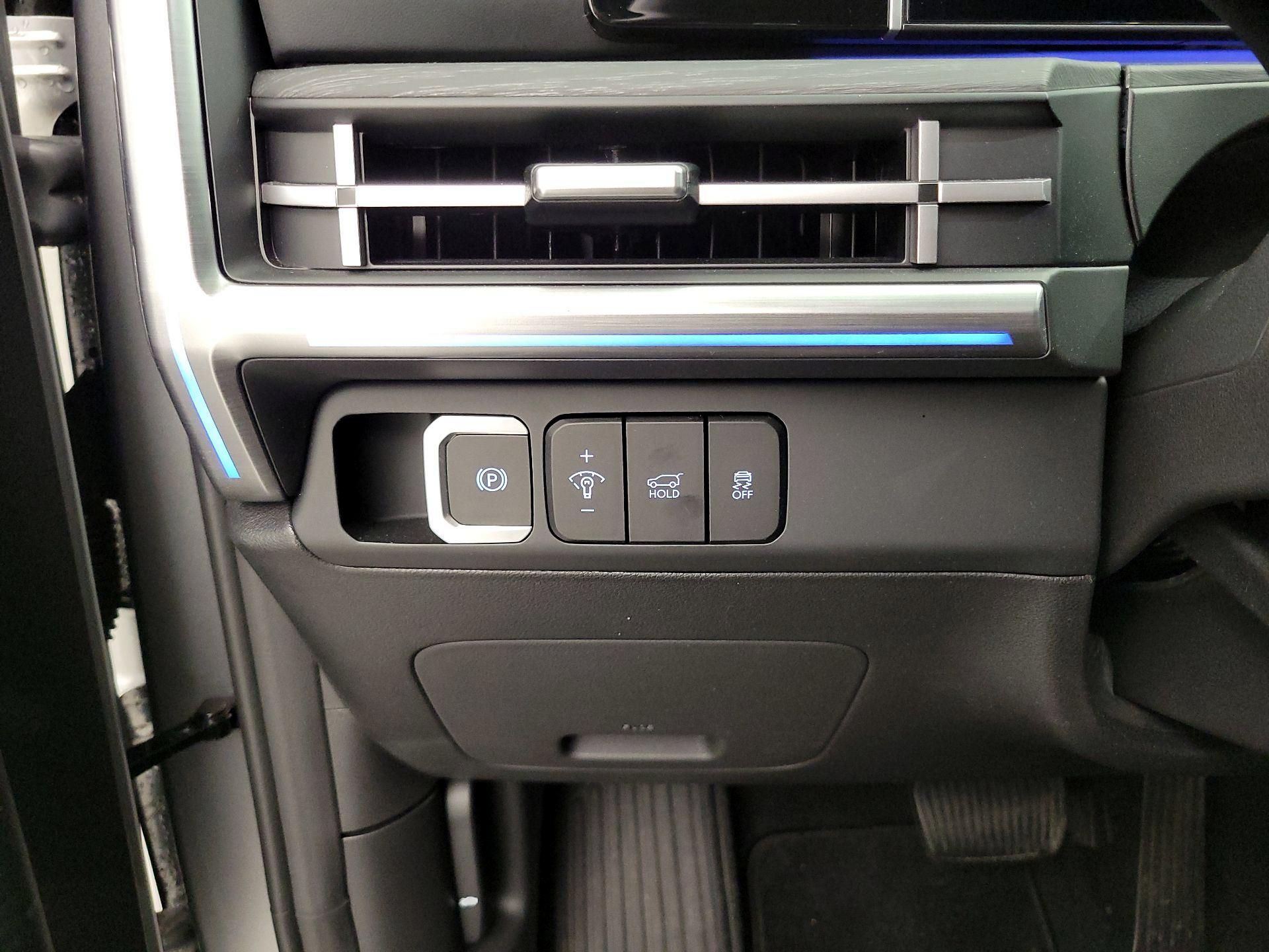 Thumbnail: 2025 Hyundai Santa Fe - 13