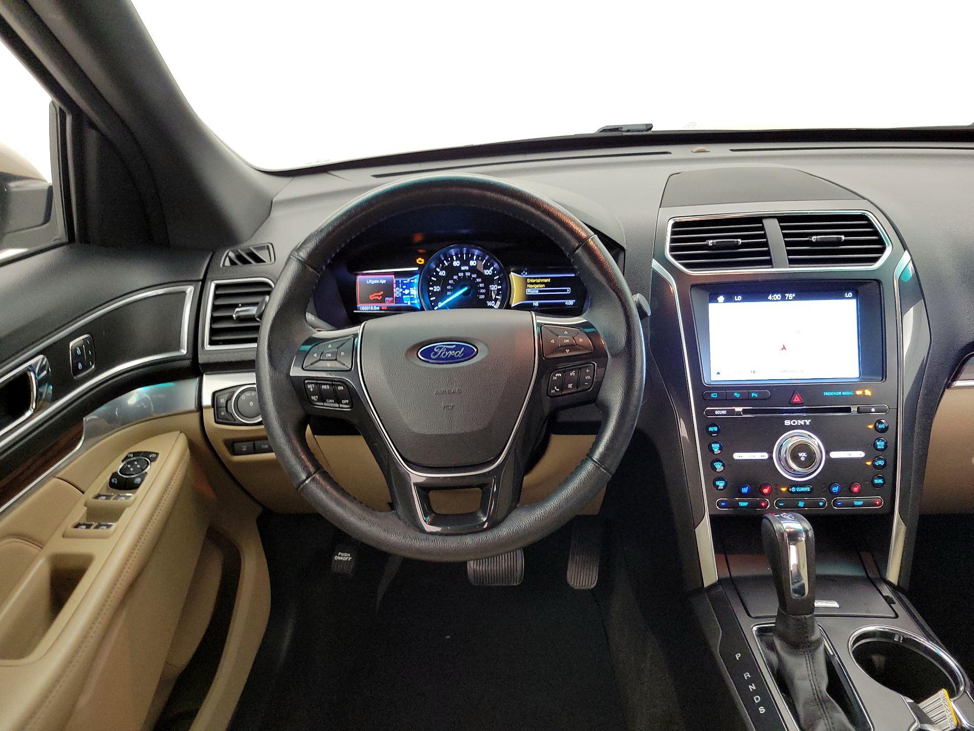 Thumbnail: 2017 Ford Explorer - 10