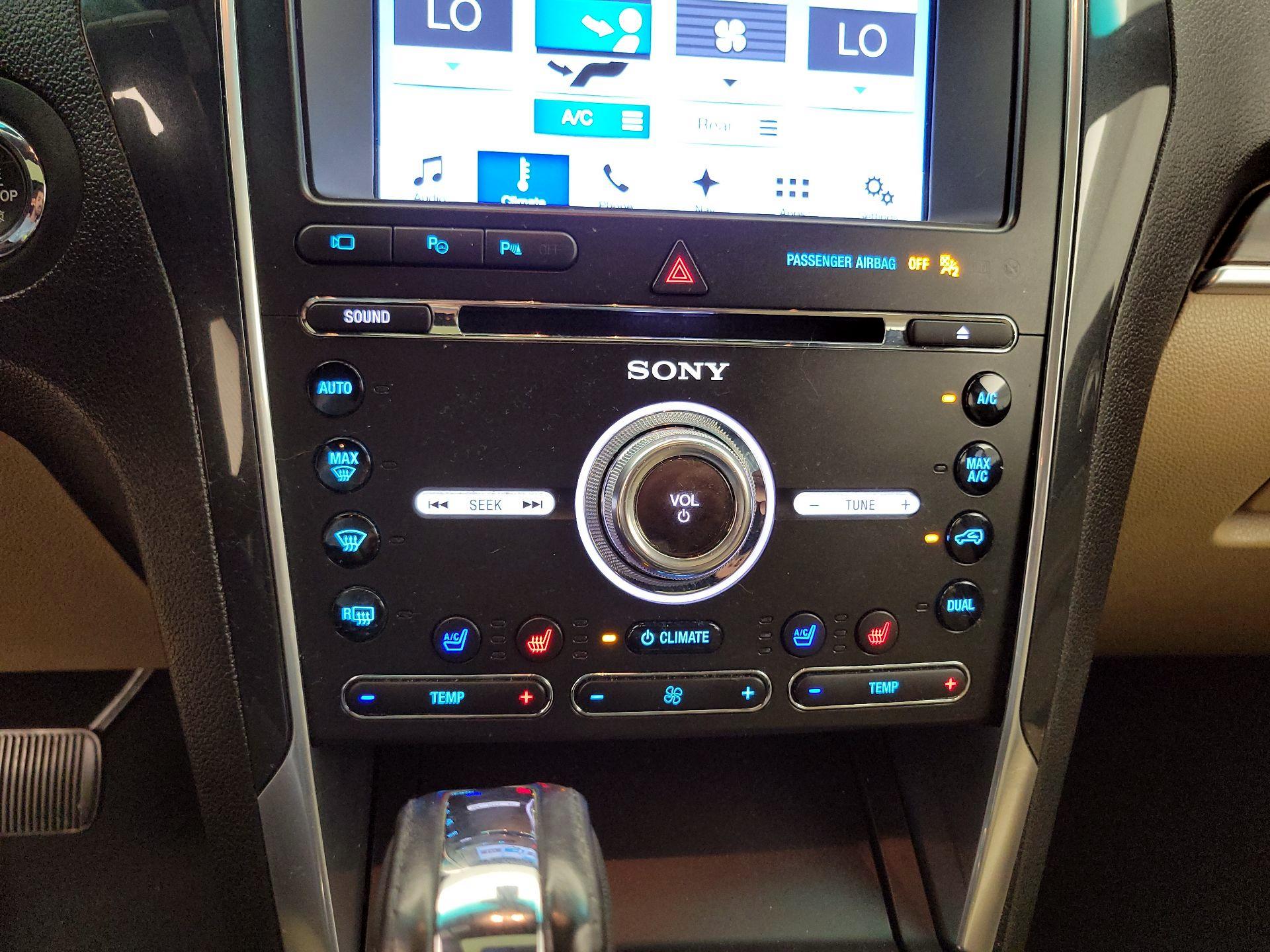 Thumbnail: 2017 Ford Explorer - 17