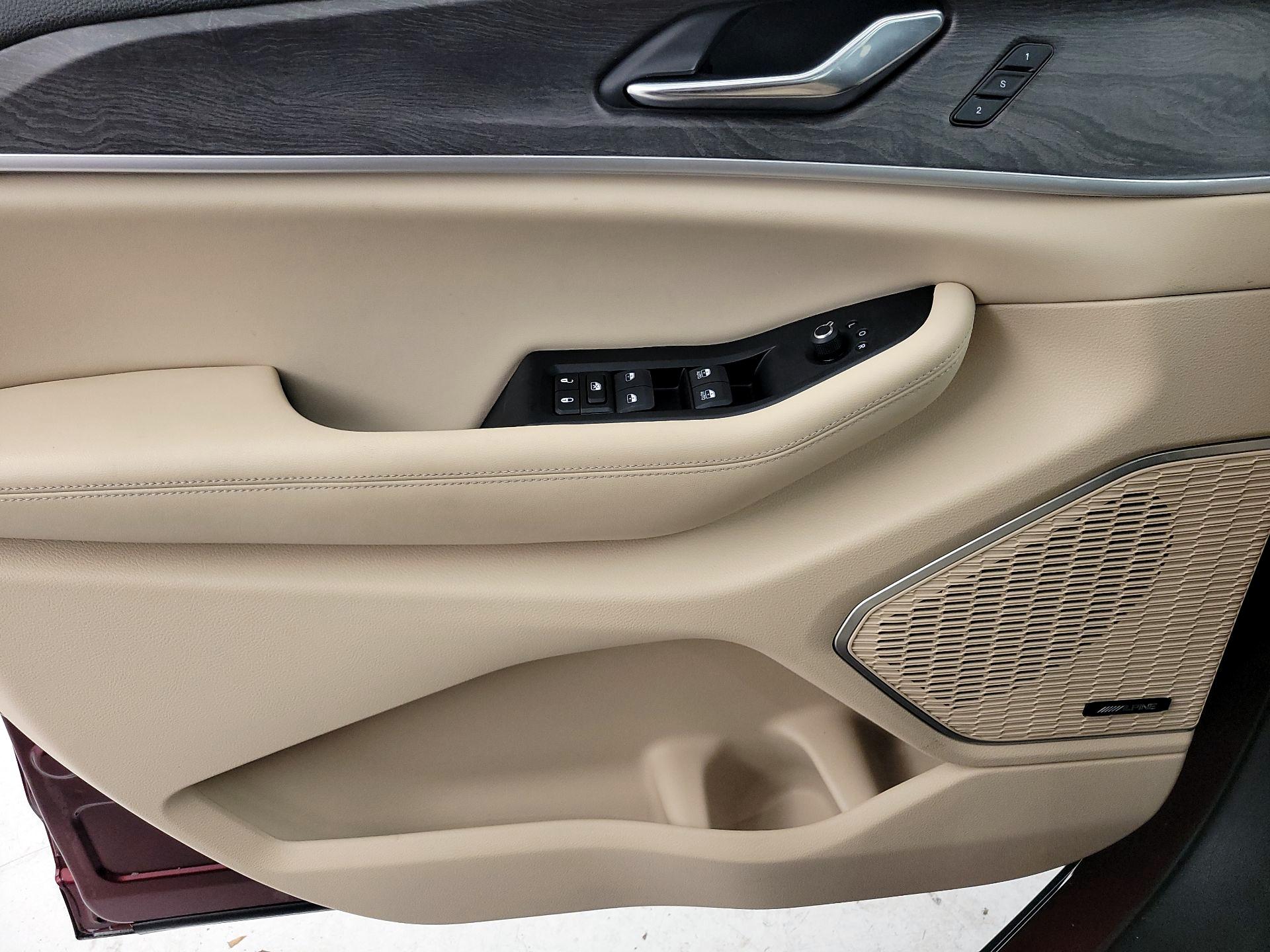 Thumbnail: 2024 Jeep Grand Cherokee L - 12