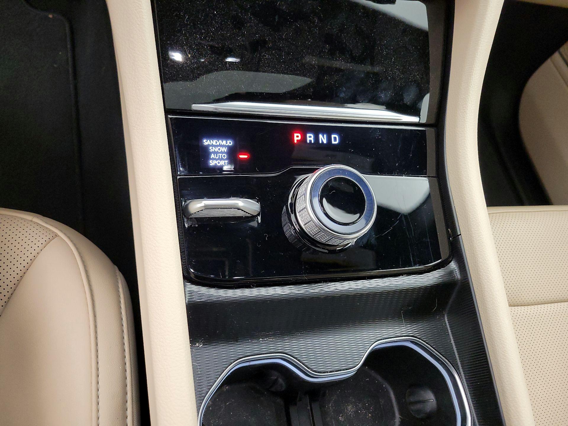 Thumbnail: 2024 Jeep Grand Cherokee L - 18