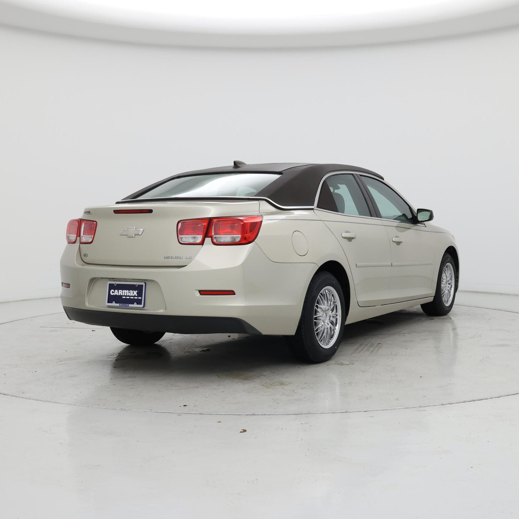 Thumbnail: 2015 Chevrolet Malibu - 8