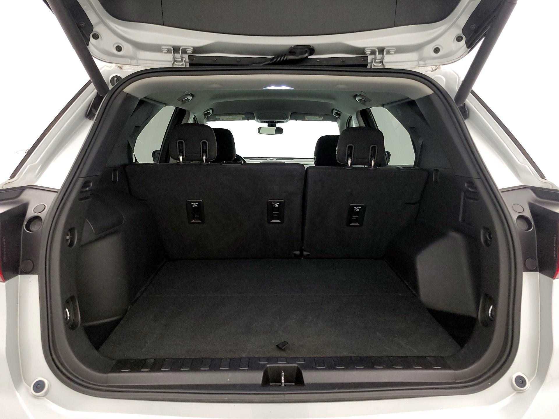 Thumbnail: 2018 Chevrolet Equinox - 20