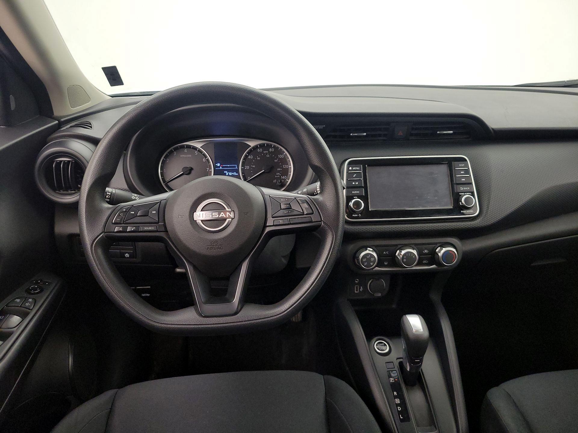 Thumbnail: 2023 Nissan Kicks - 10