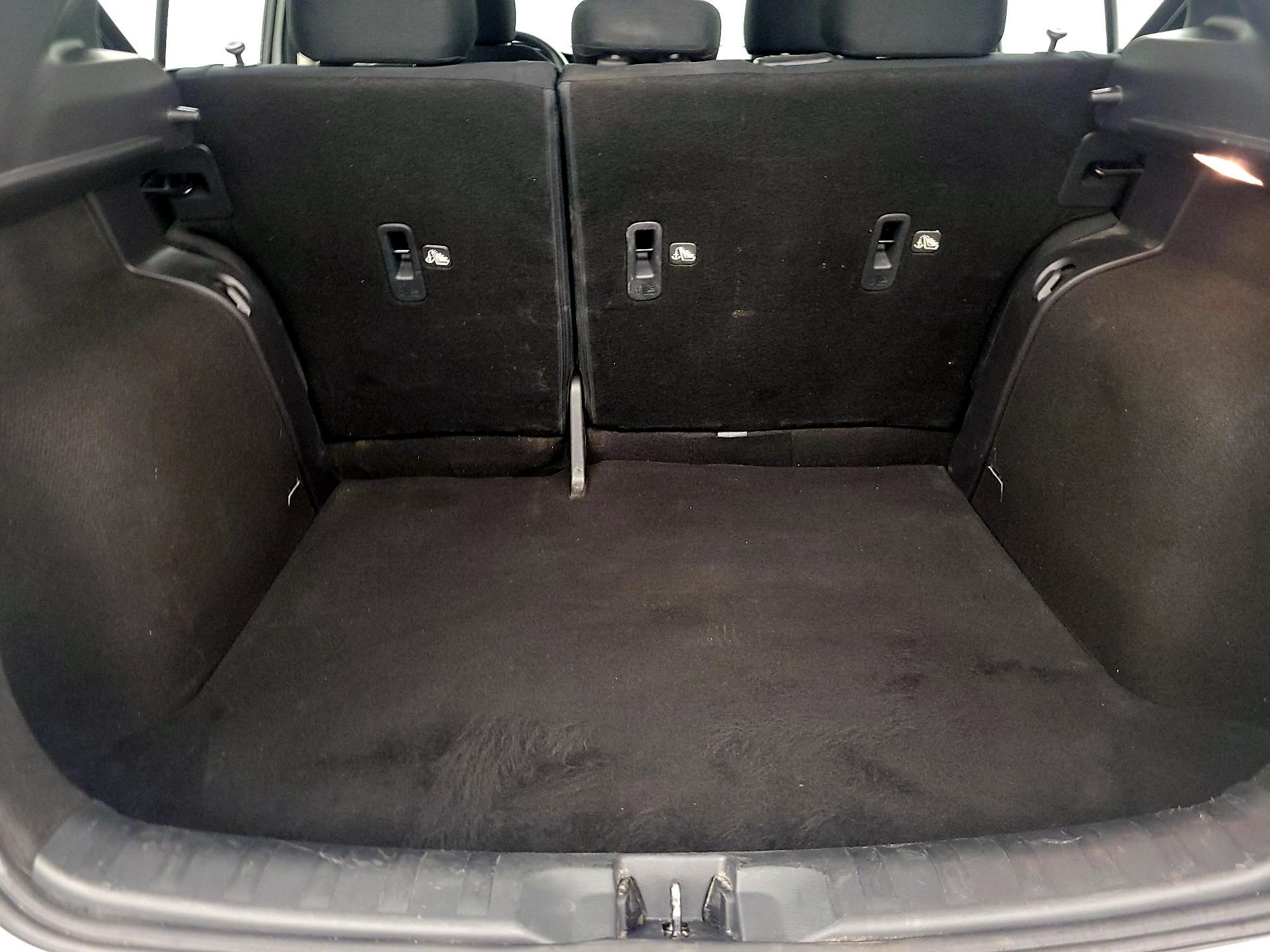 Thumbnail: 2023 Nissan Kicks - 20