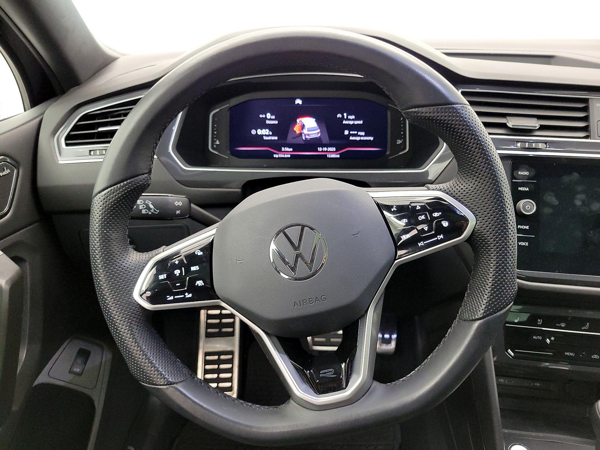 Thumbnail: 2024 Volkswagen Tiguan - 10