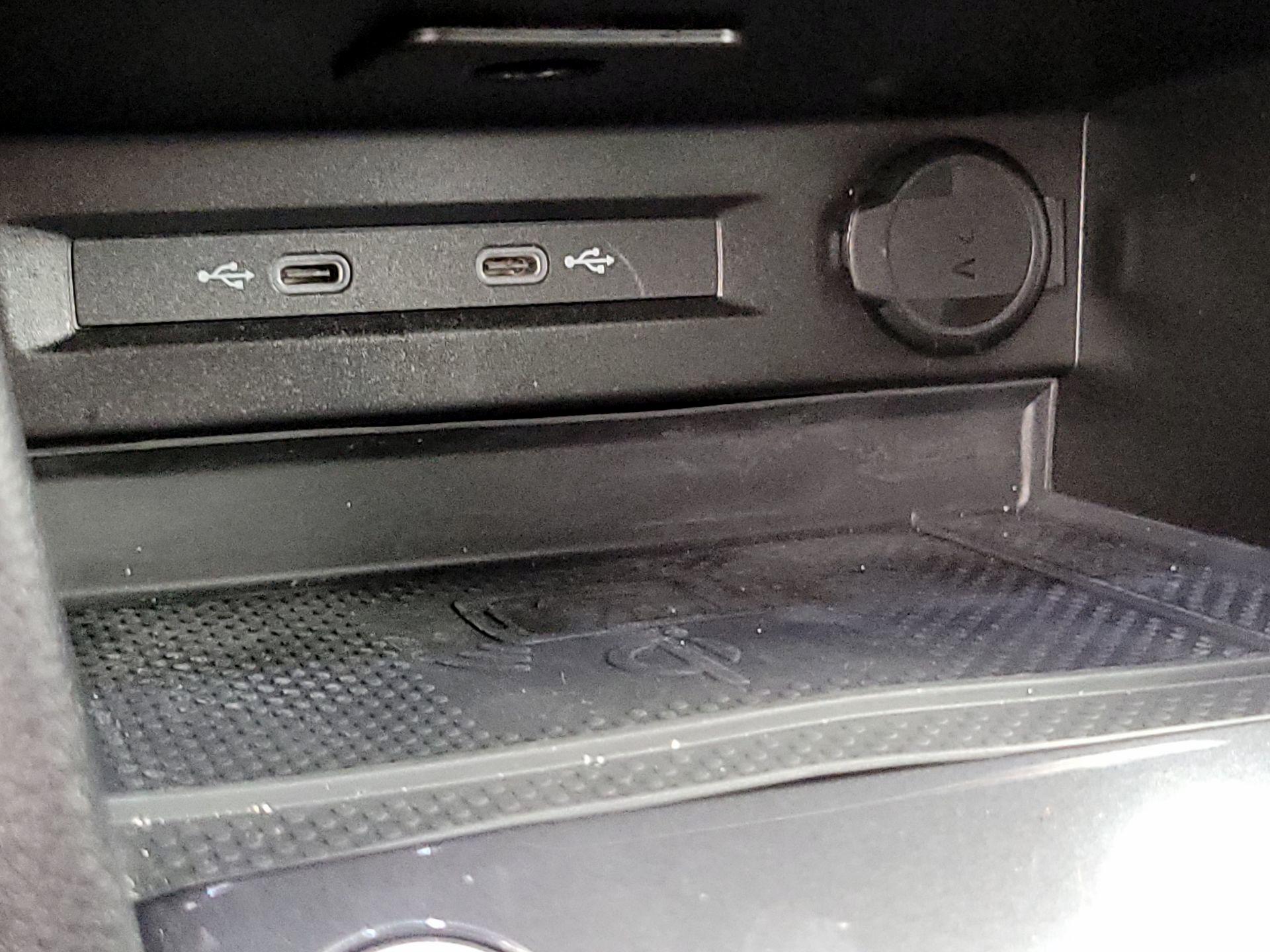 Thumbnail: 2024 Volkswagen Tiguan - 19