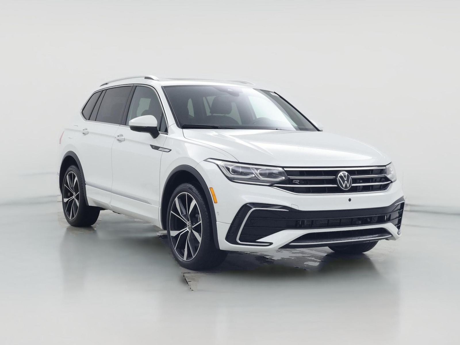 2024 Volkswagen Tiguan SEL R-LINE