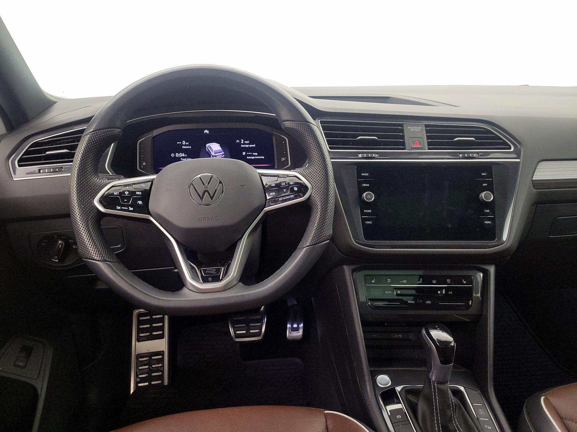 Thumbnail: 2024 Volkswagen Tiguan - 10