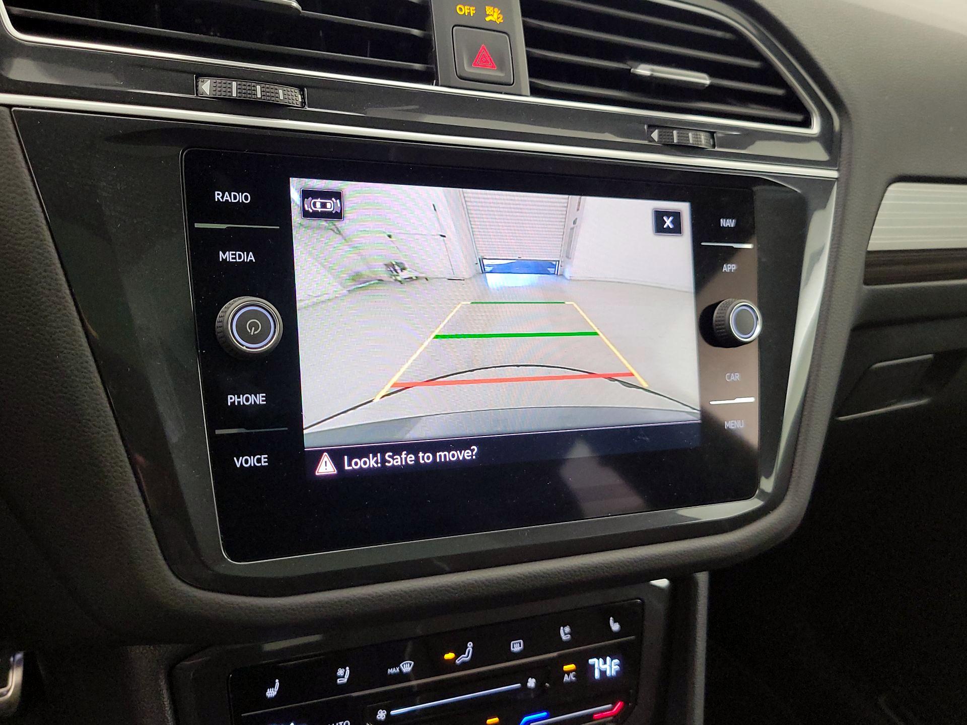 Thumbnail: 2024 Volkswagen Tiguan - 15