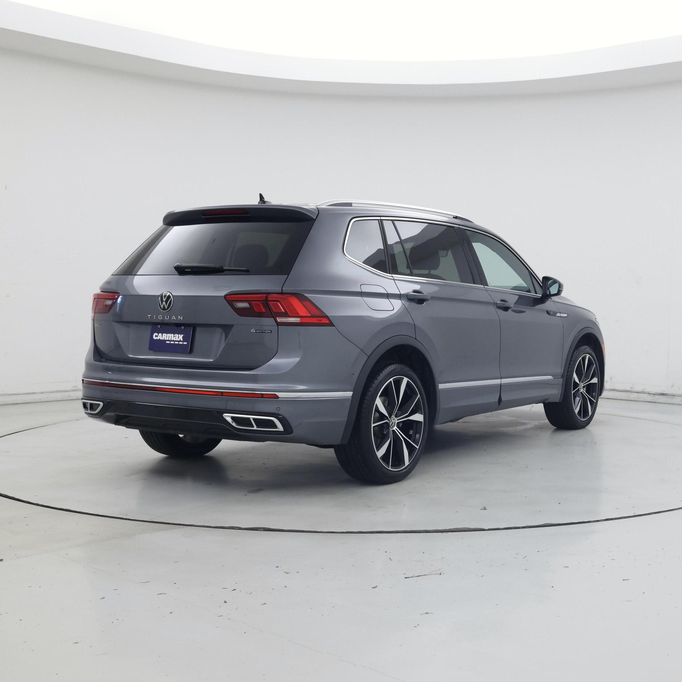 Thumbnail: 2024 Volkswagen Tiguan - 8