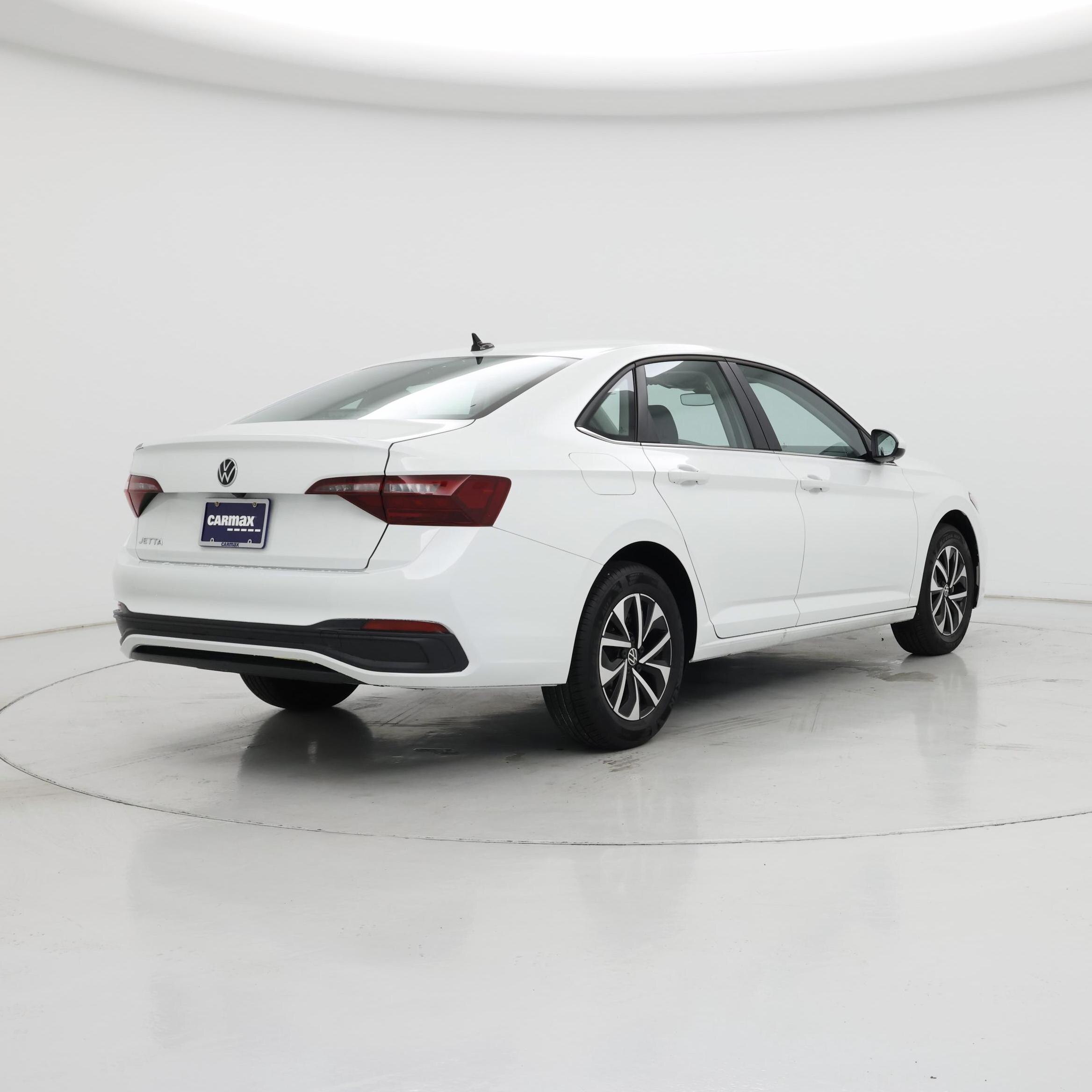 Thumbnail: 2024 Volkswagen Jetta - 8