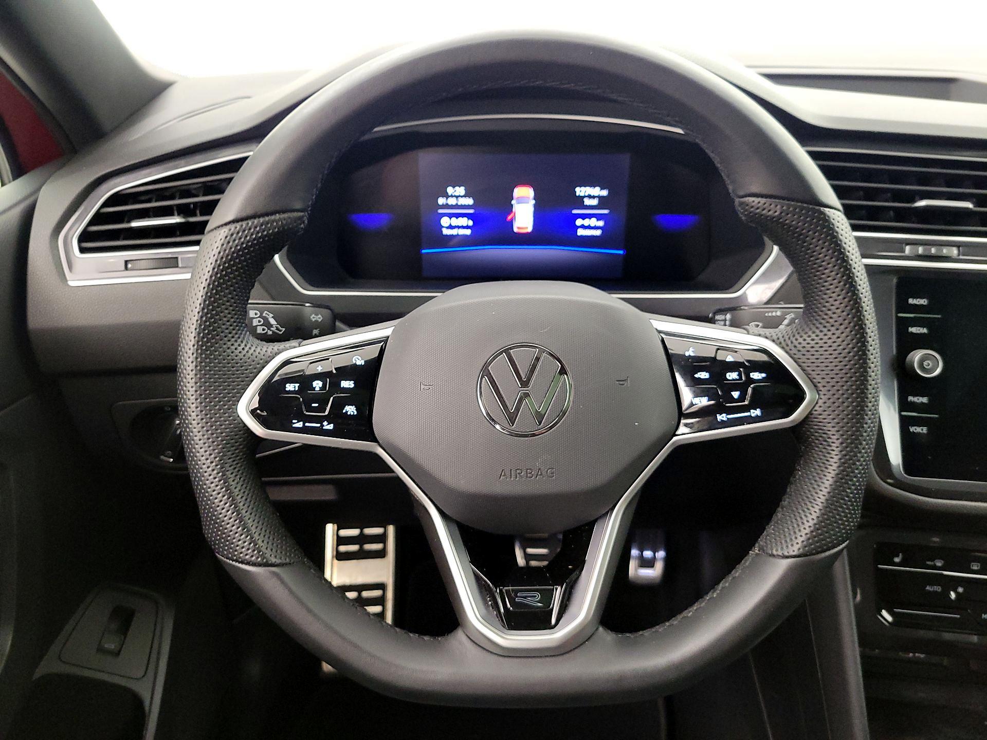 Thumbnail: 2024 Volkswagen Tiguan - 10