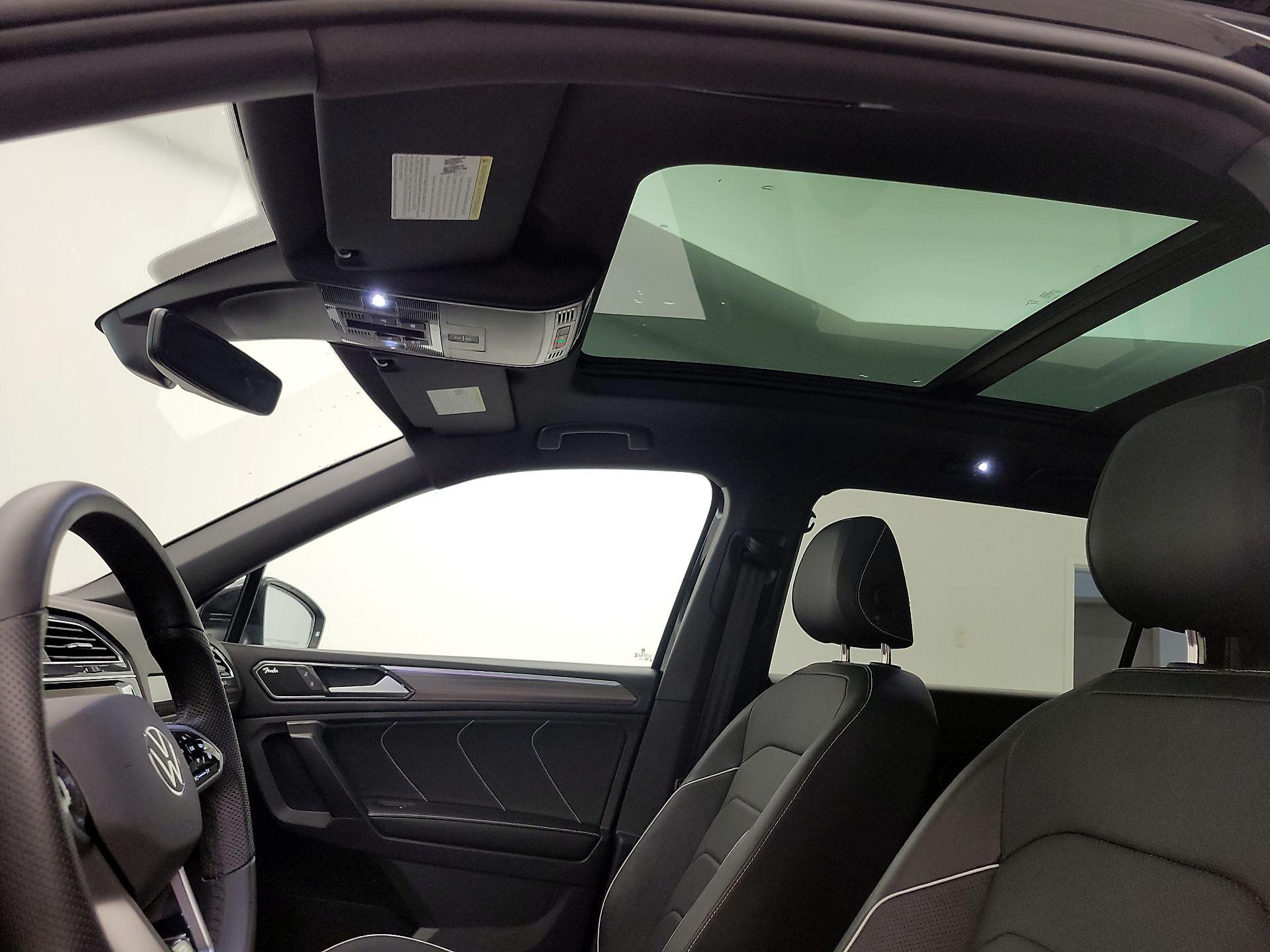 Thumbnail: 2024 Volkswagen Tiguan - 20