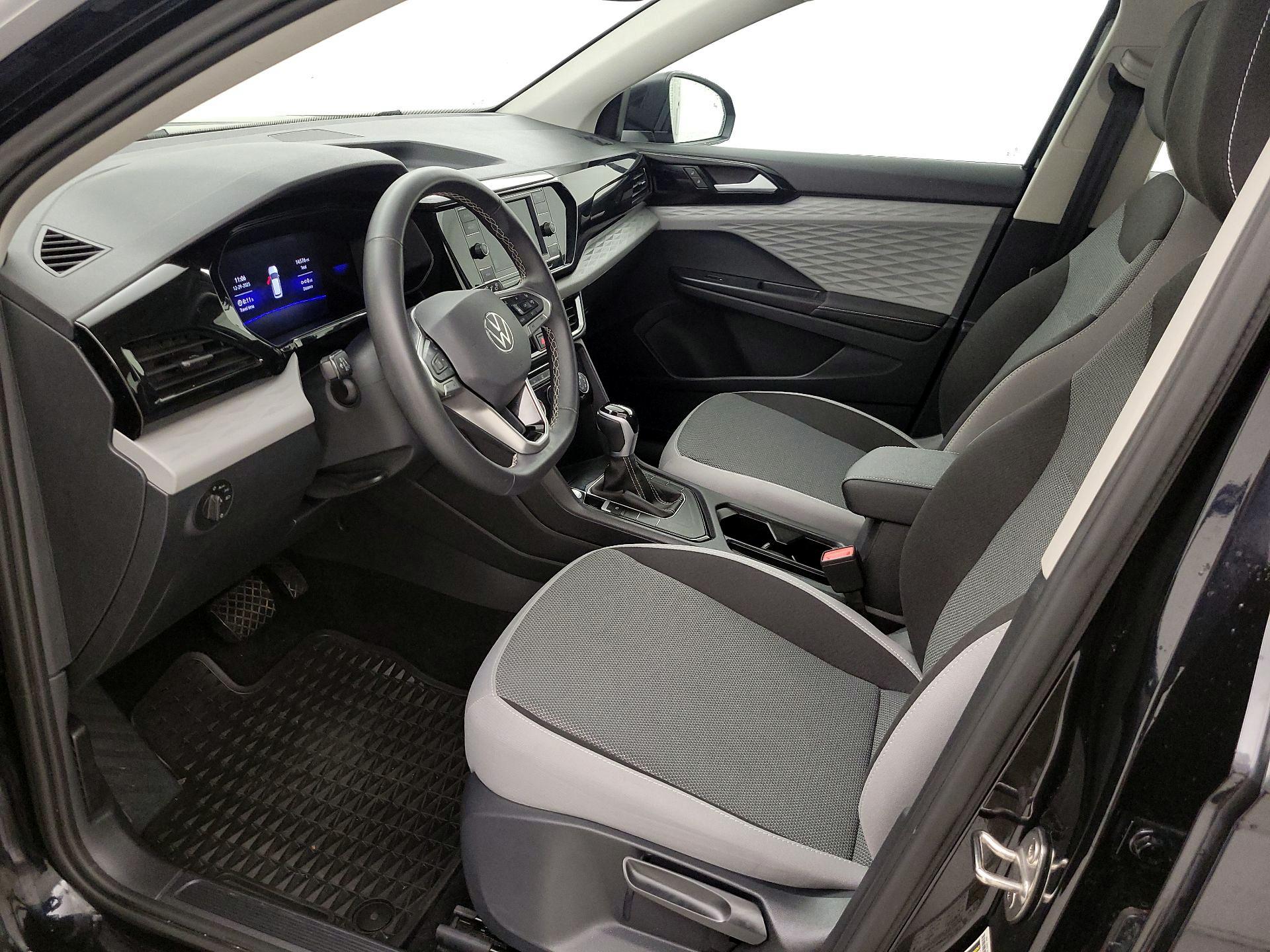 Thumbnail: 2024 Volkswagen Taos - 11