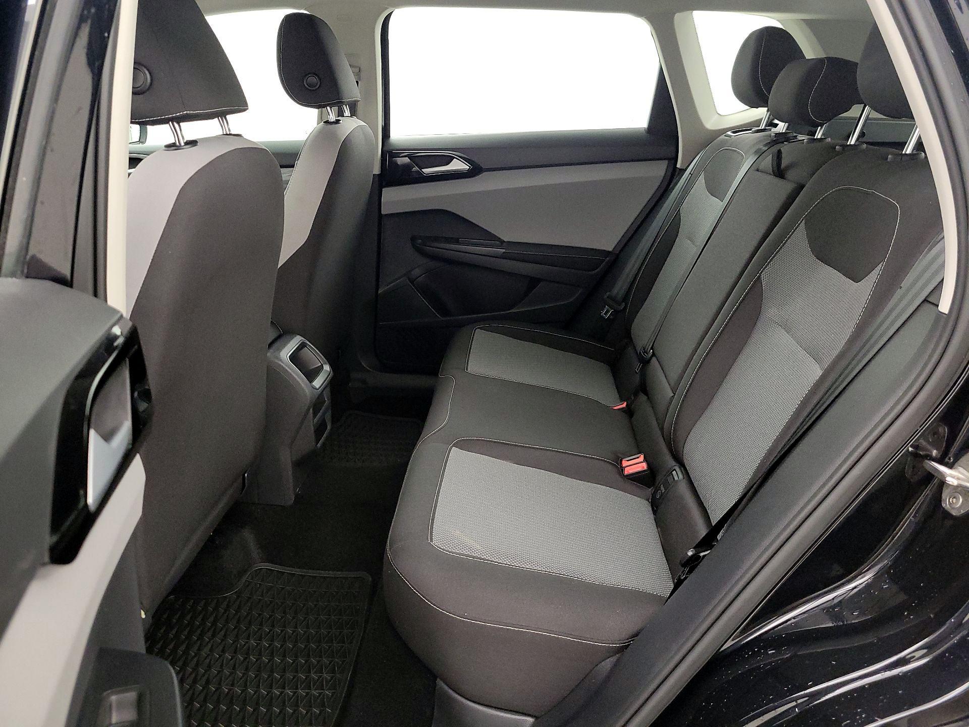 Thumbnail: 2024 Volkswagen Taos - 19