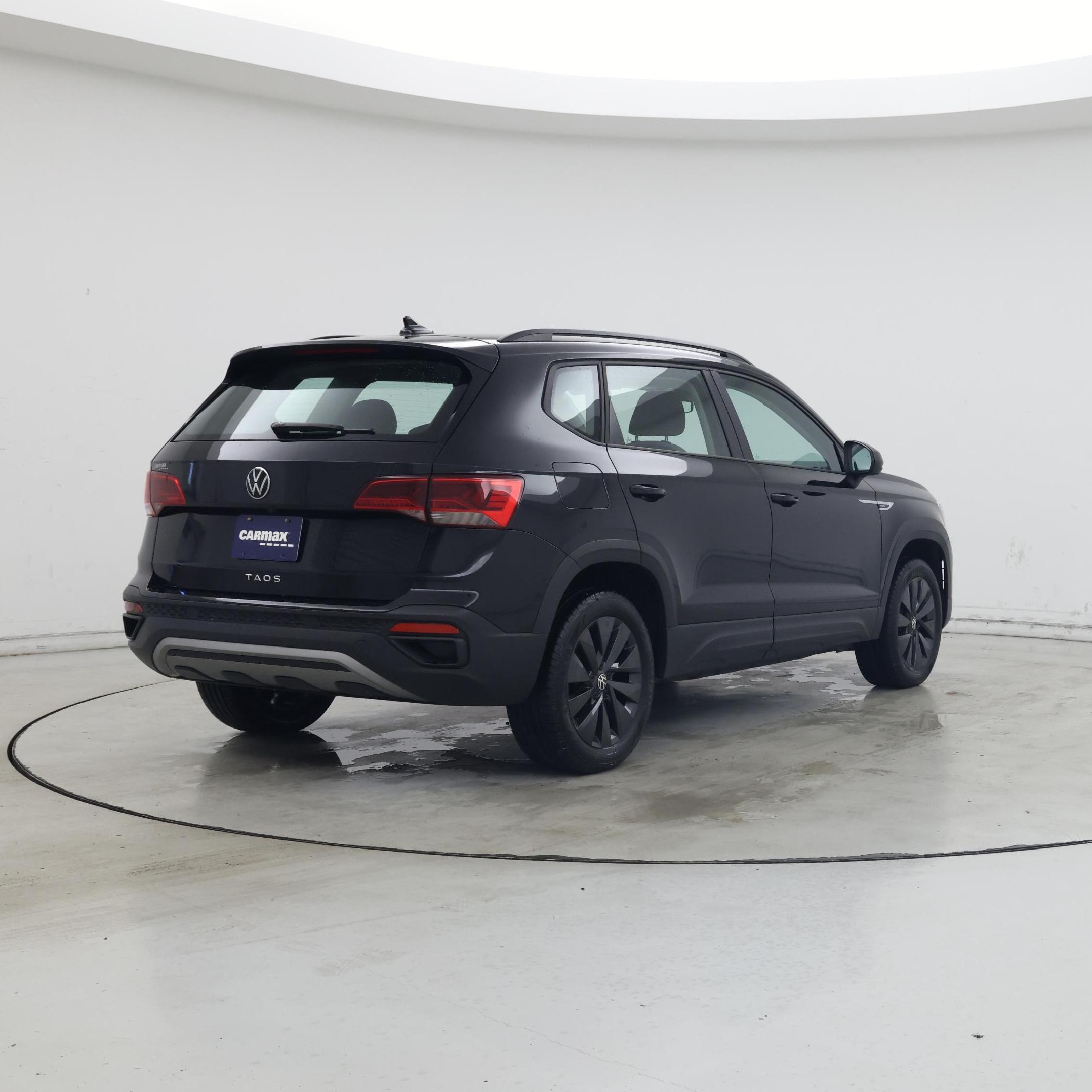 Thumbnail: 2024 Volkswagen Taos - 8