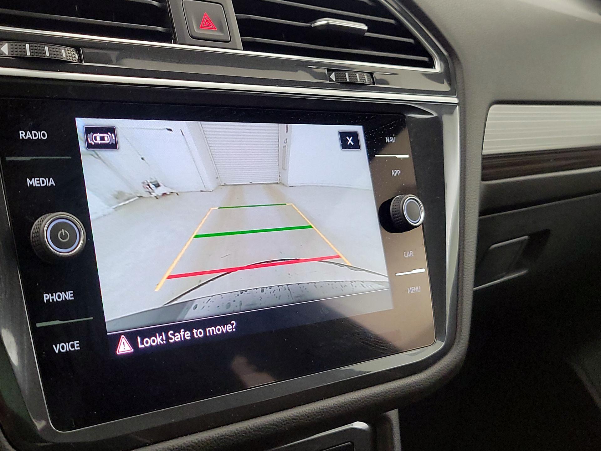 Thumbnail: 2024 Volkswagen Tiguan - 15