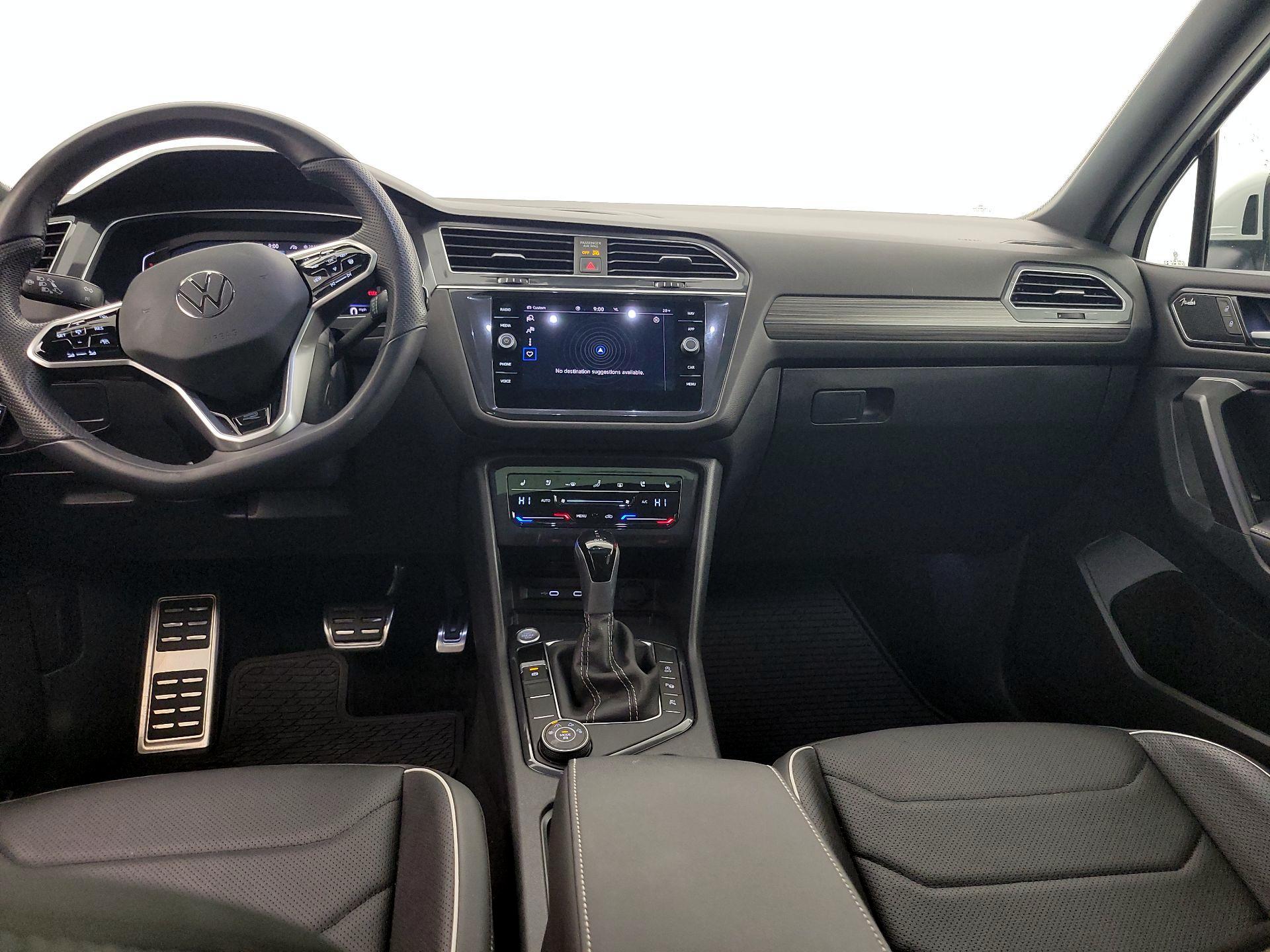 Thumbnail: 2024 Volkswagen Tiguan - 9