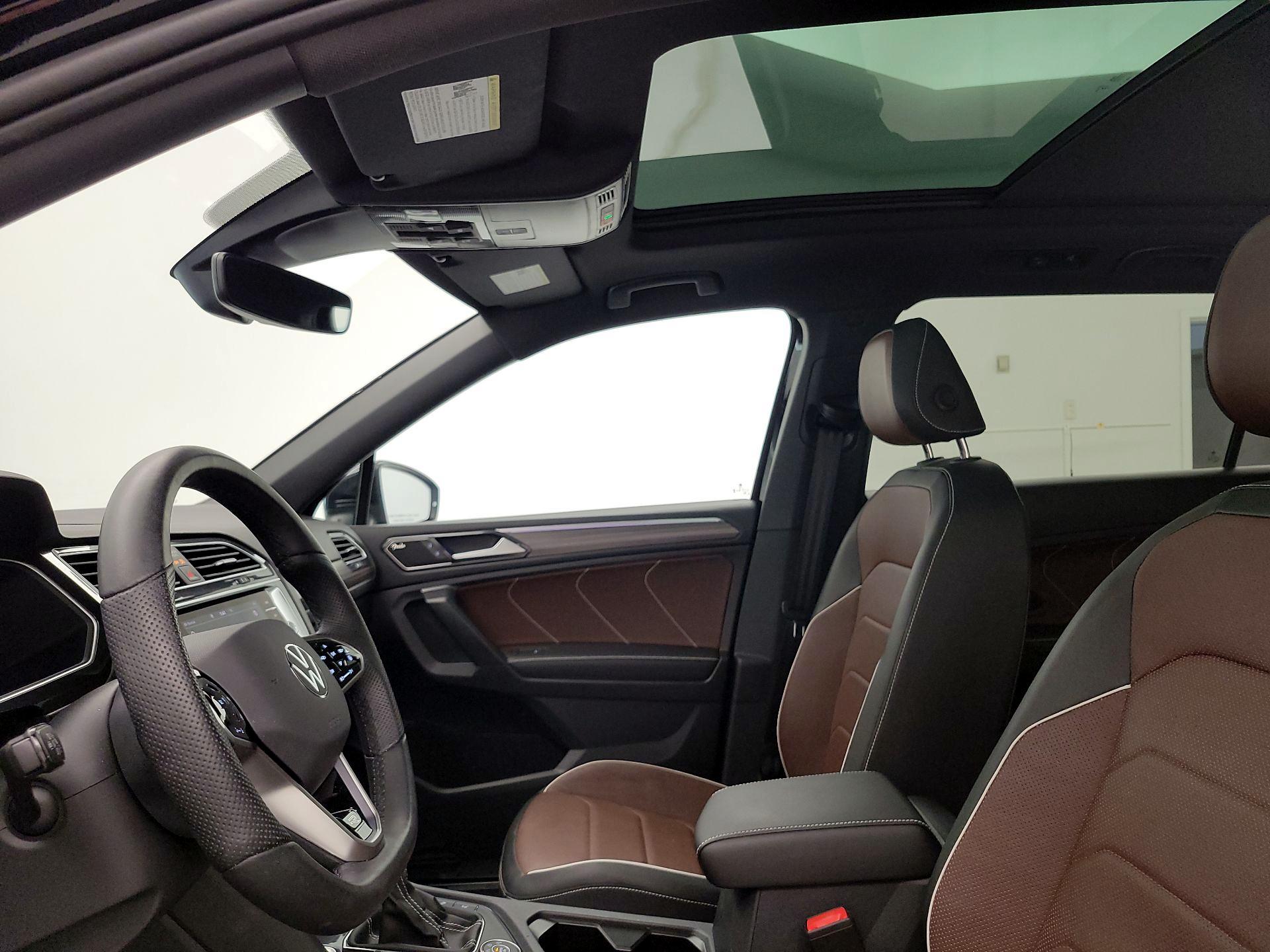 Thumbnail: 2024 Volkswagen Tiguan - 20