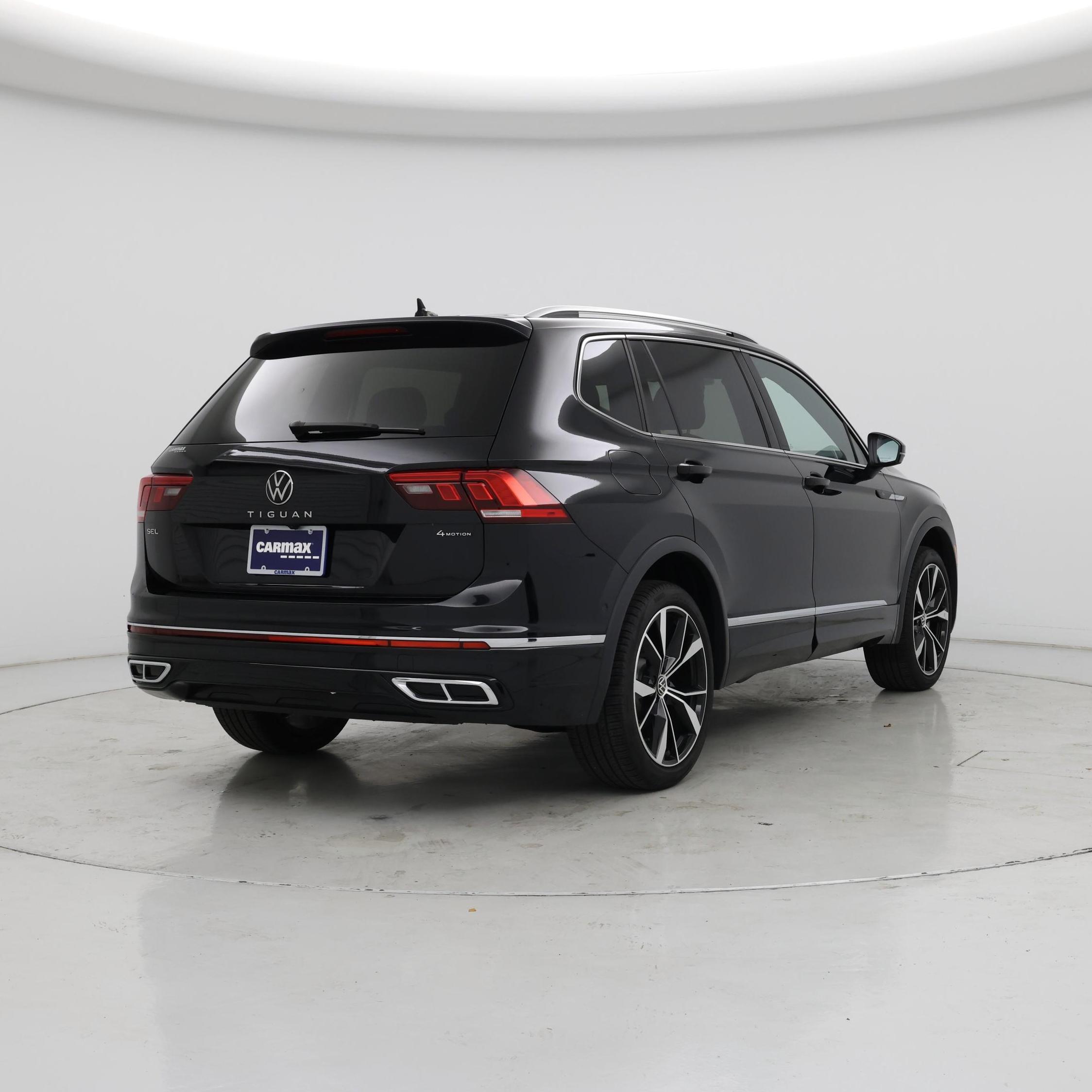 Thumbnail: 2024 Volkswagen Tiguan - 8