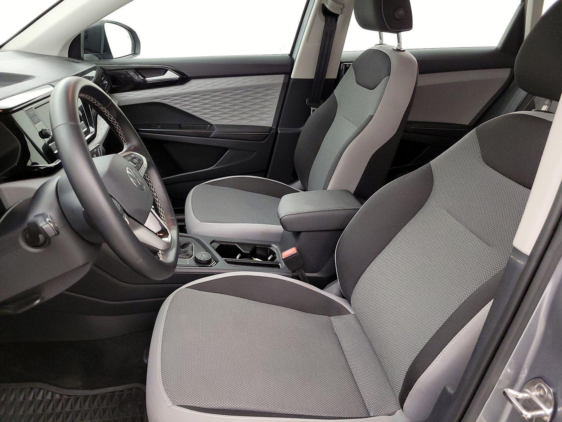 Thumbnail: 2024 Volkswagen Taos - 11